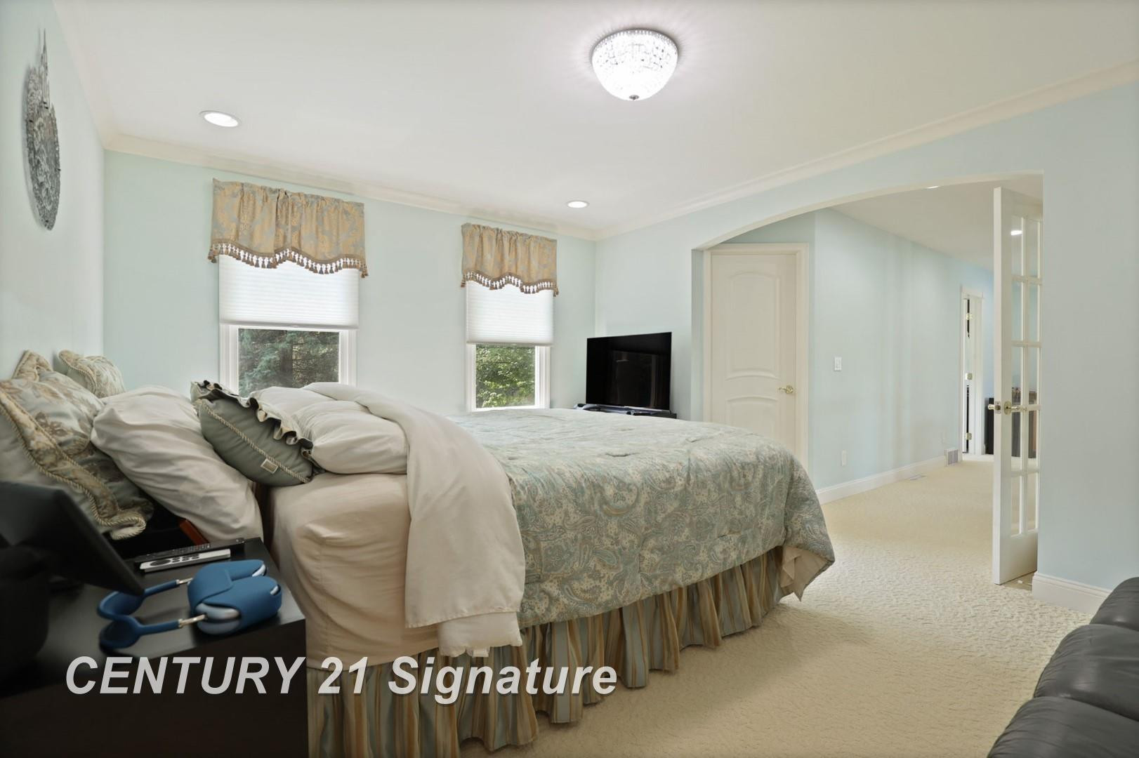 11372 Lake Circle Drive, Saginaw, MI 48609 — Photo 57
