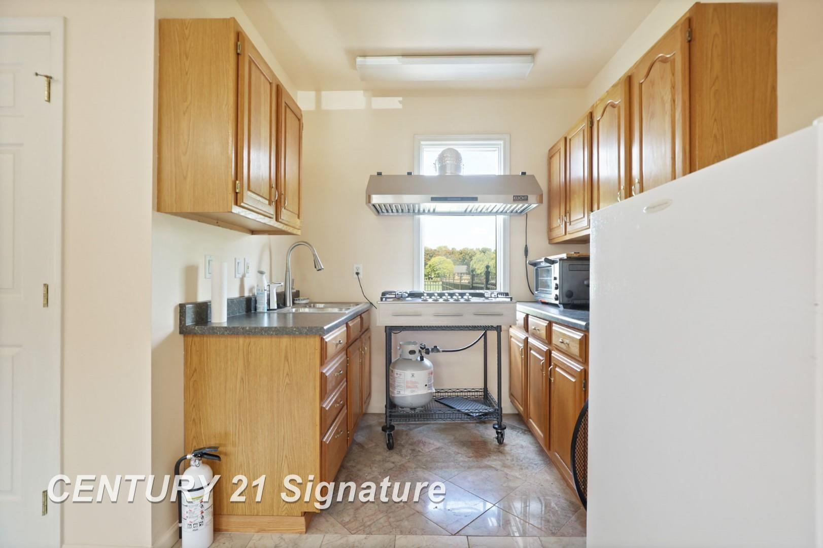 11372 Lake Circle Drive, Saginaw, MI 48609 — Photo 73