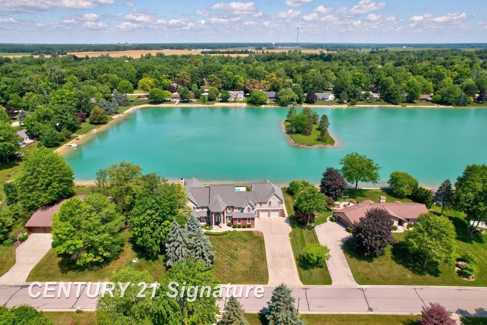 11372 Lake Circle Drive, Saginaw, MI 48609 — Photo 96