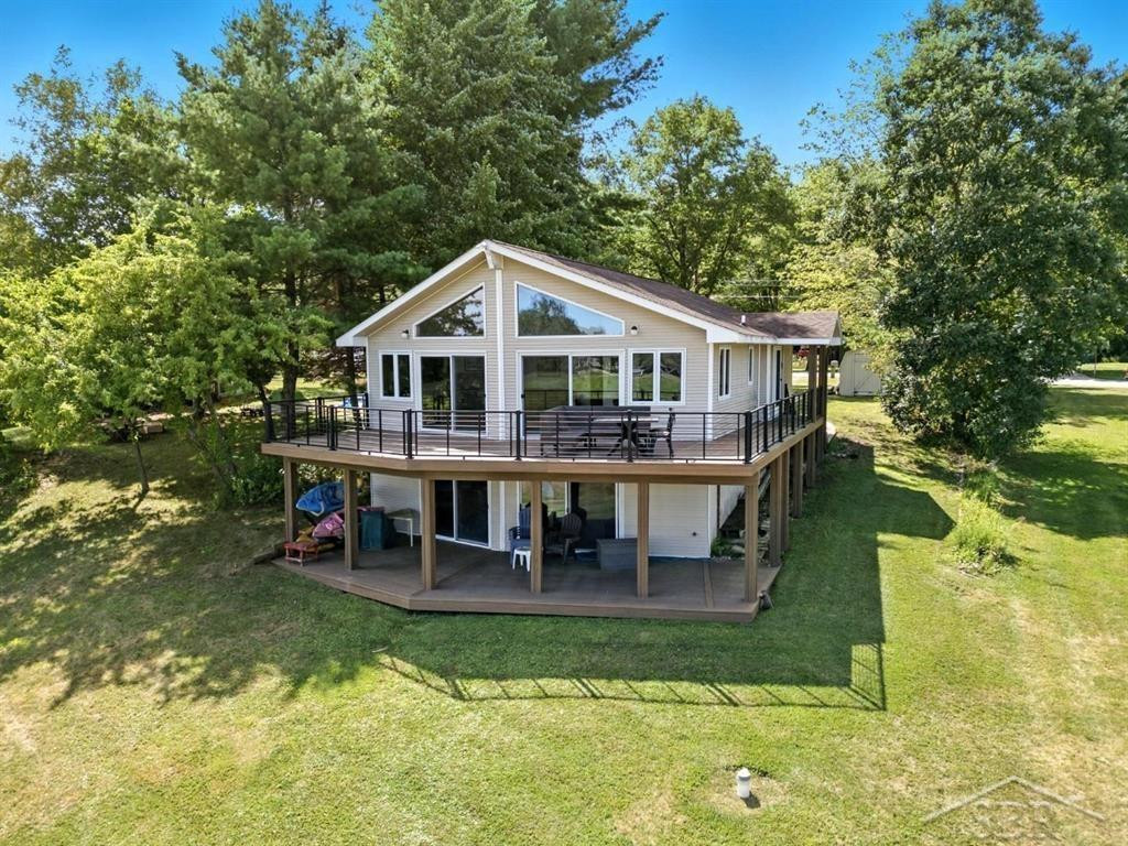 4530 N Verity Road, Sanford, MI 48657 — front exterior