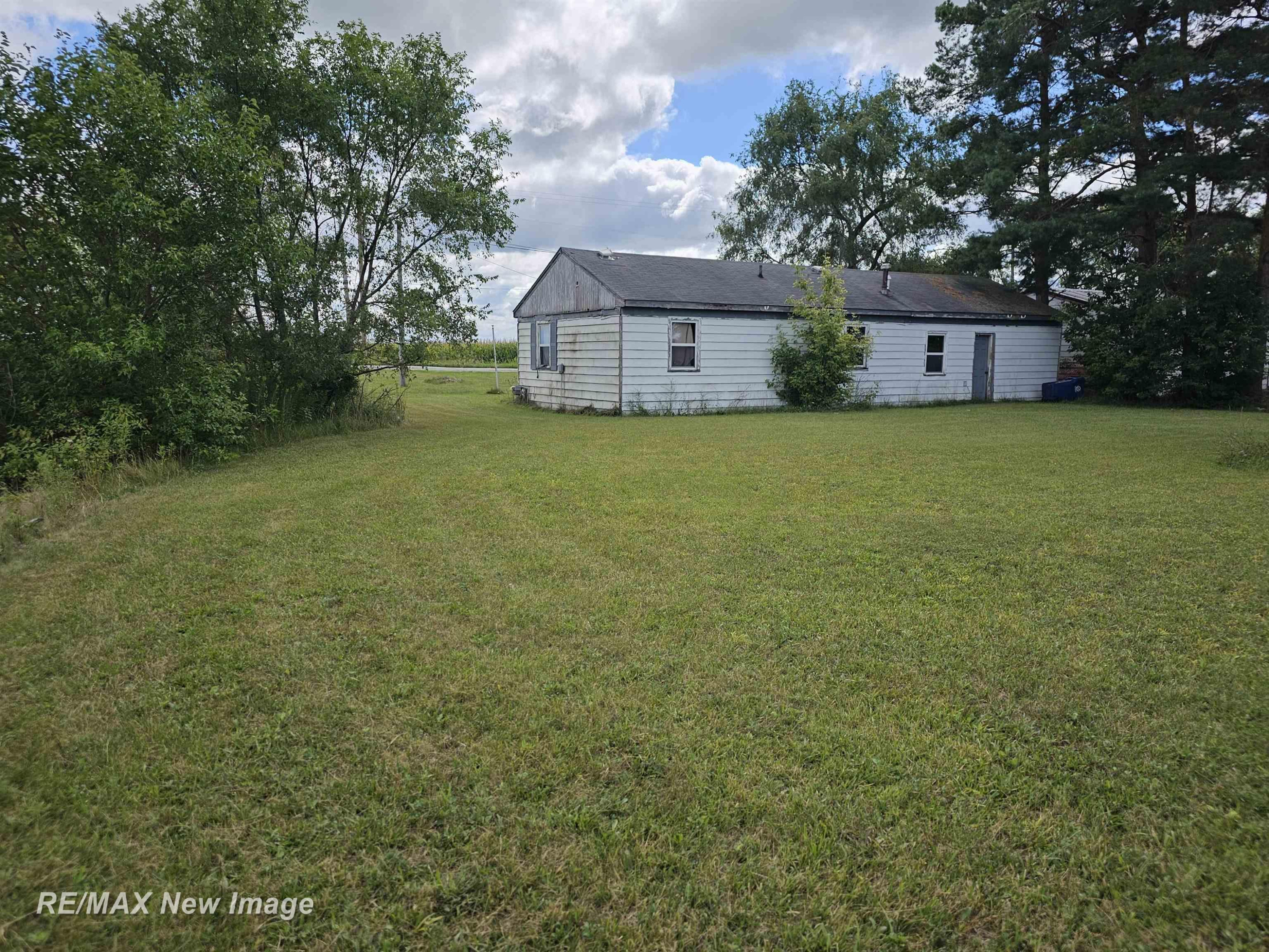 1240 S Airport Road, Saginaw, MI 48601 — Photo 15
