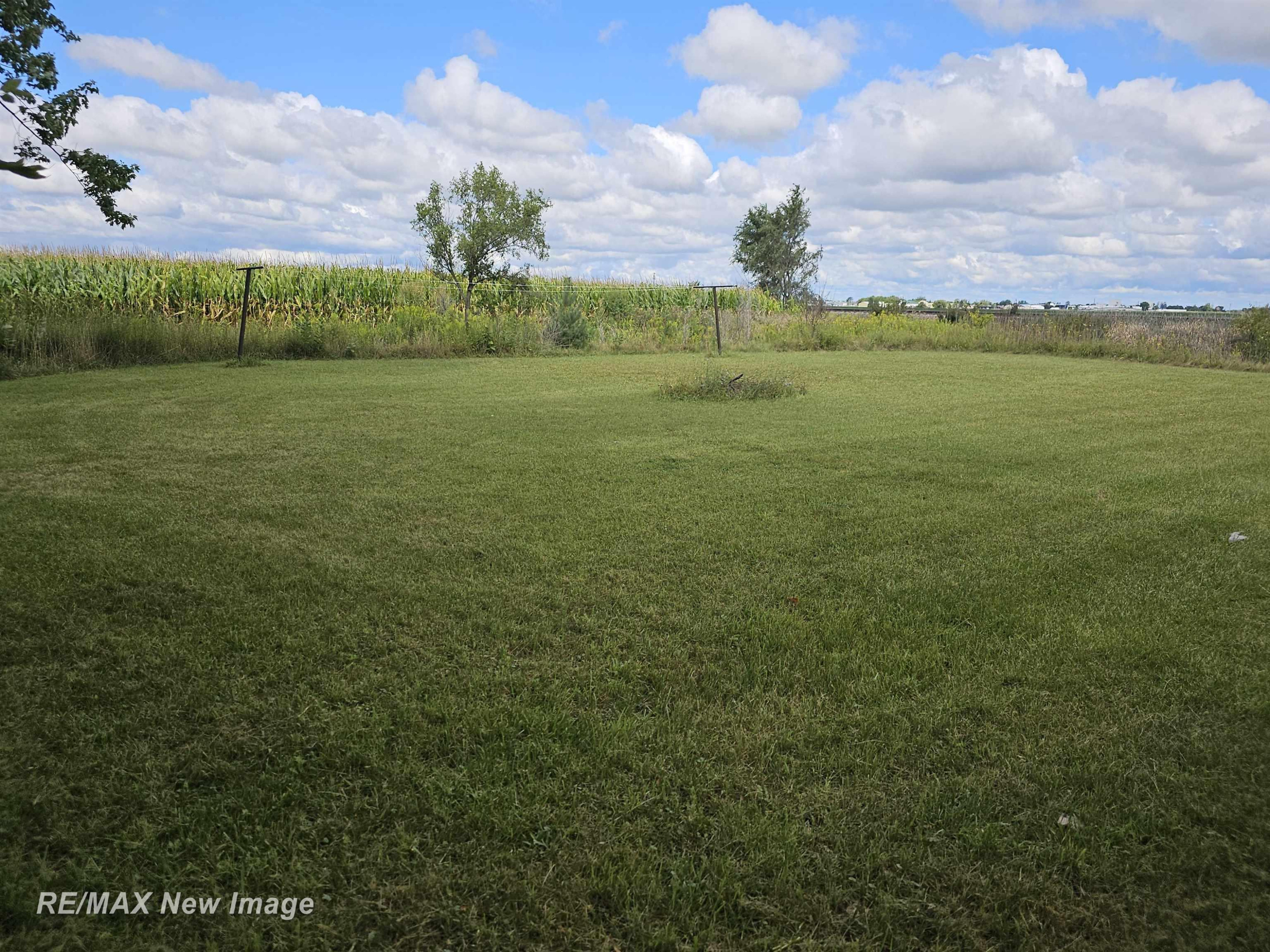 1240 S Airport Road, Saginaw, MI 48601 — Photo 17