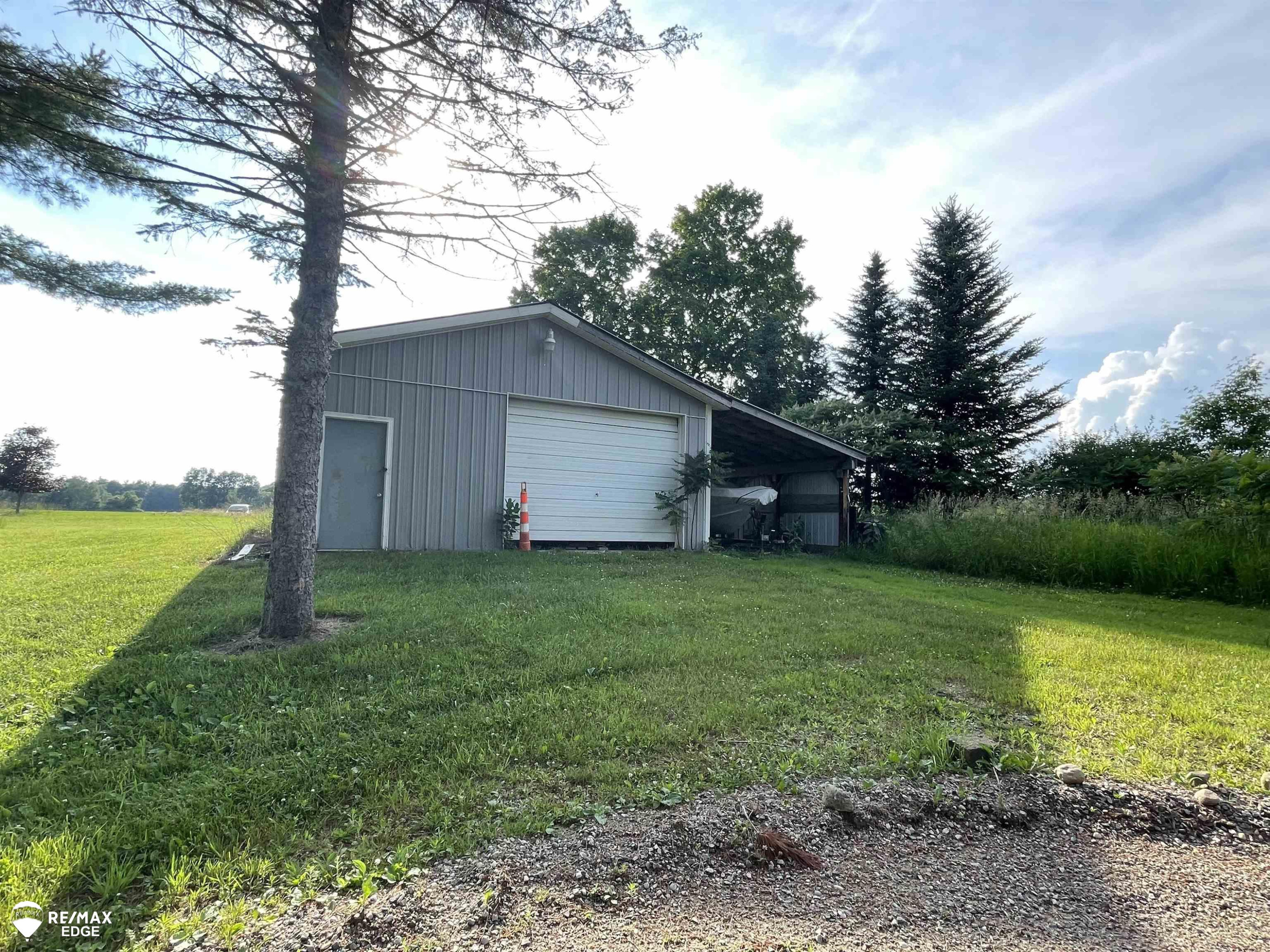 6241 Oliver Road, Fostoria, MI 48435 — Photo 3