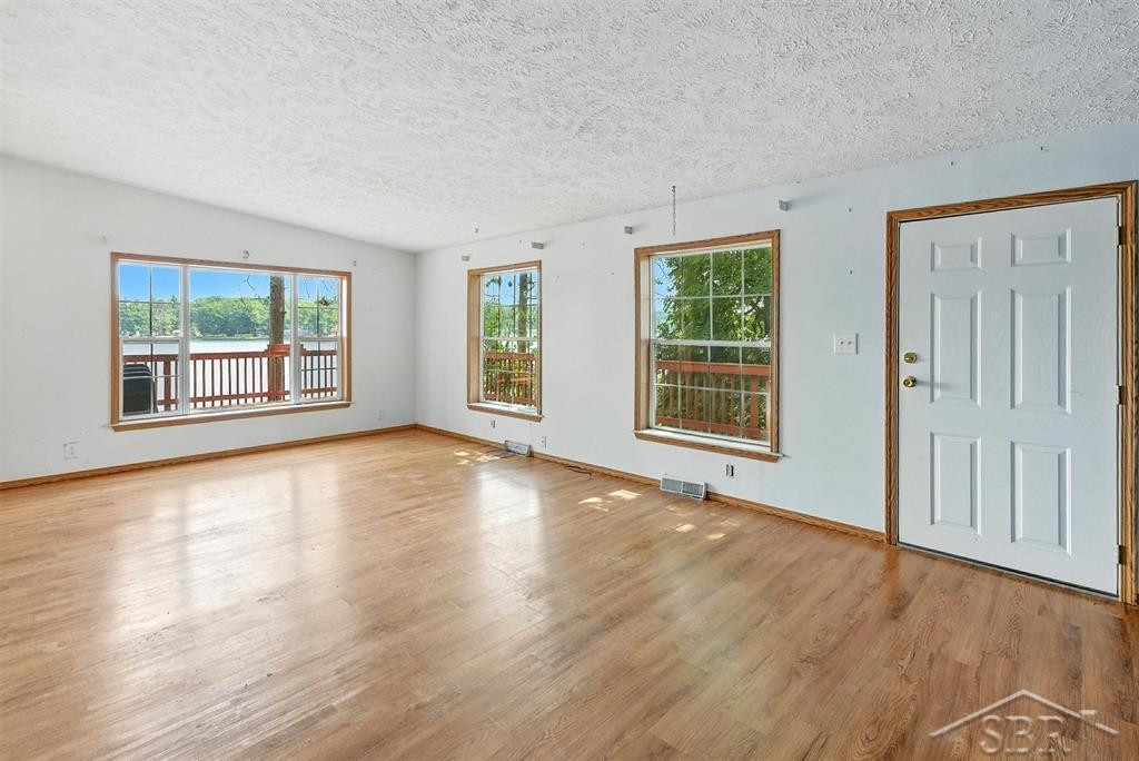 1986 S Hillcrest Drive, Lake, MI 48632 — Photo 6