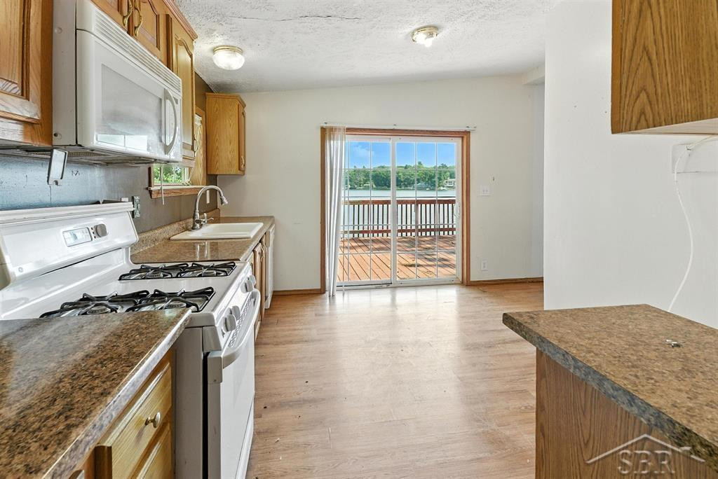 1986 S Hillcrest Drive, Lake, MI 48632 — Photo 10