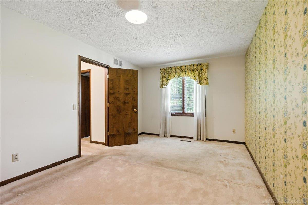 4467 Copperhill Drive, Okemos, MI 48864 — Photo 39