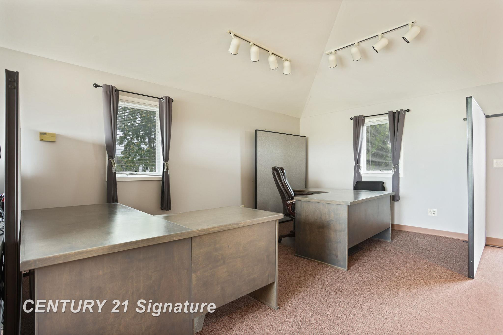 3741 Tittabawassee Road, Saginaw, MI 48604 — Photo 9