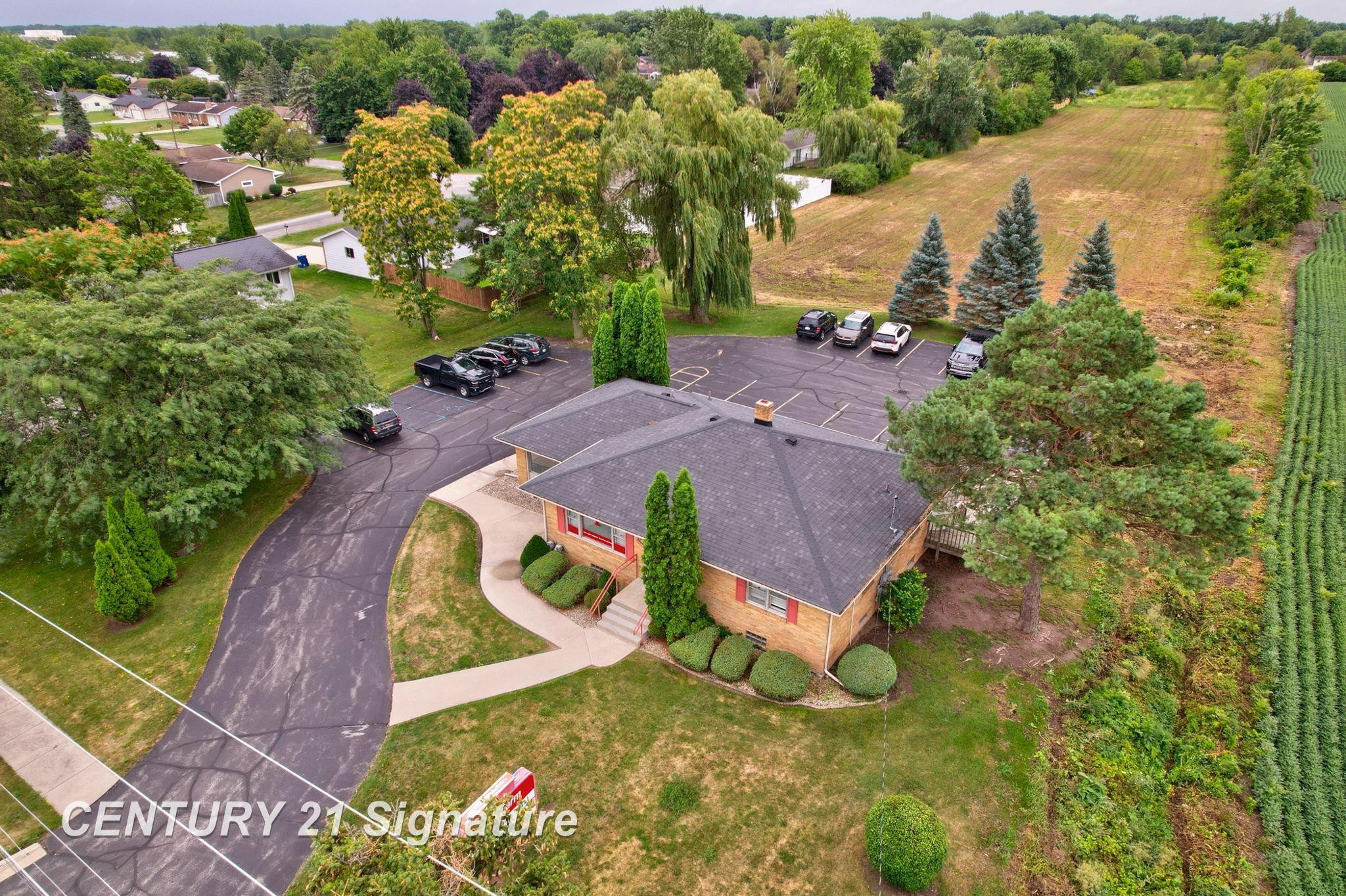 3741 Tittabawassee Road, Saginaw, MI 48604 — Photo 33