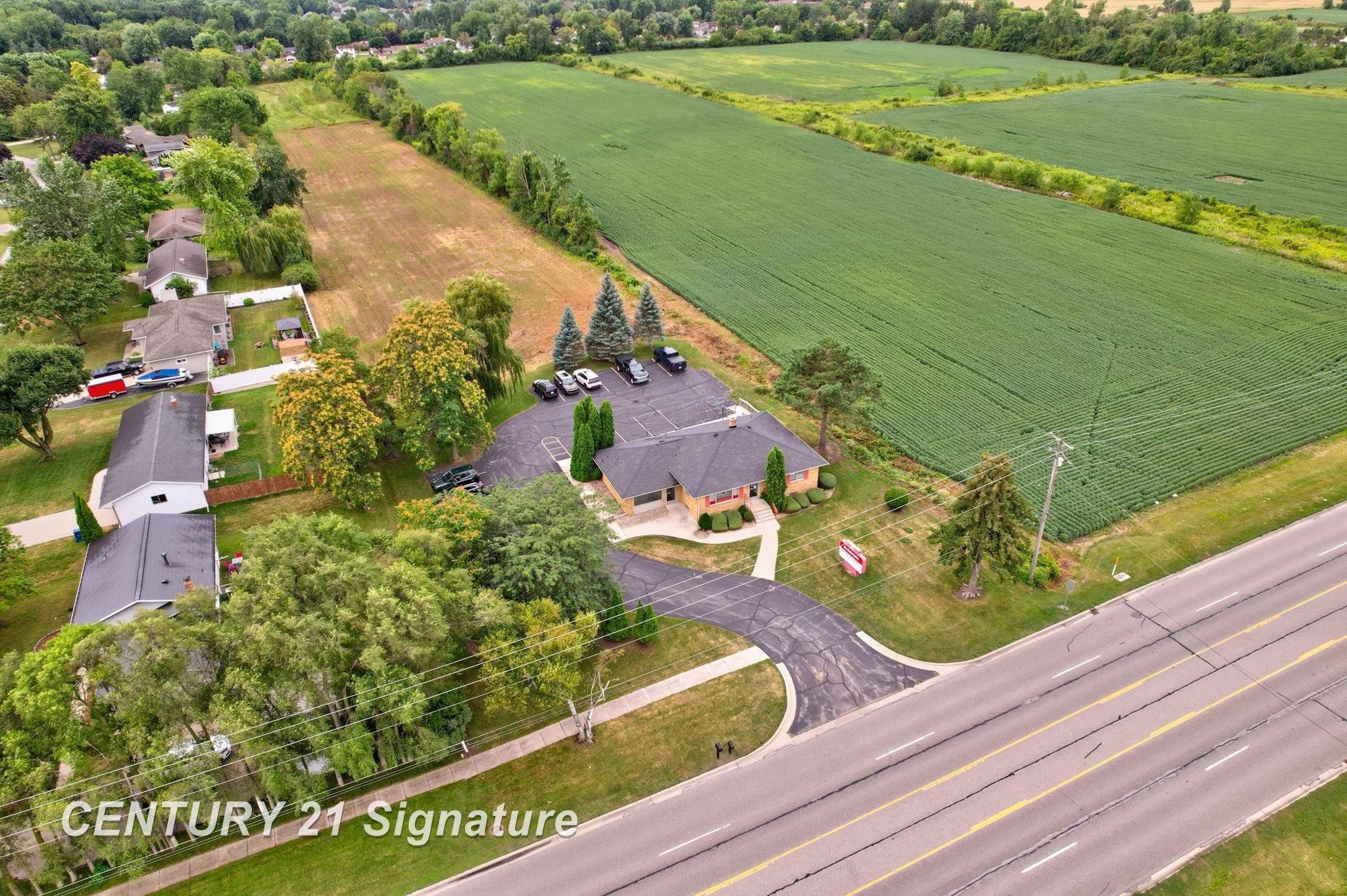 3741 Tittabawassee Road, Saginaw, MI 48604 — Photo 35