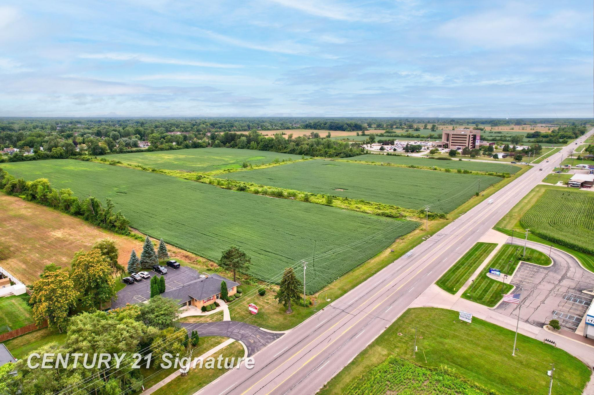 3741 Tittabawassee Road, Saginaw, MI 48604 — Photo 45