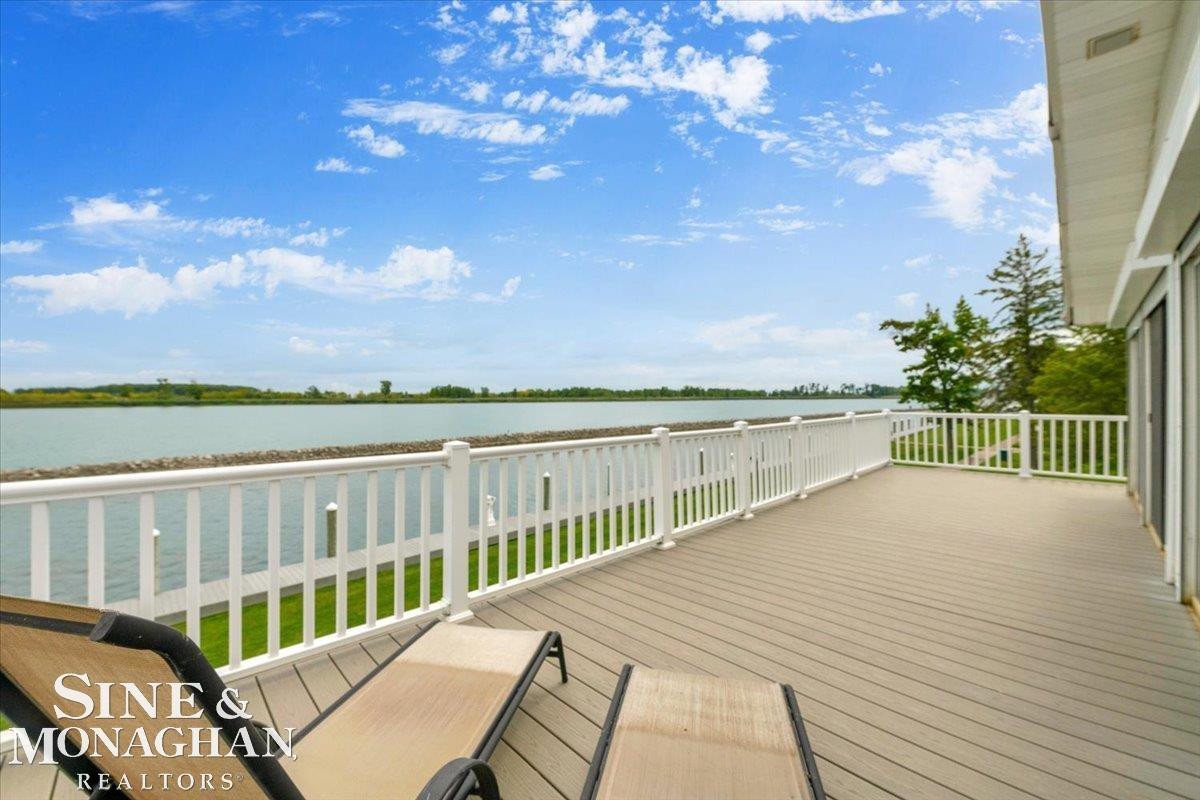 9675 S Channel Drive, MI 48028 — Photo 11