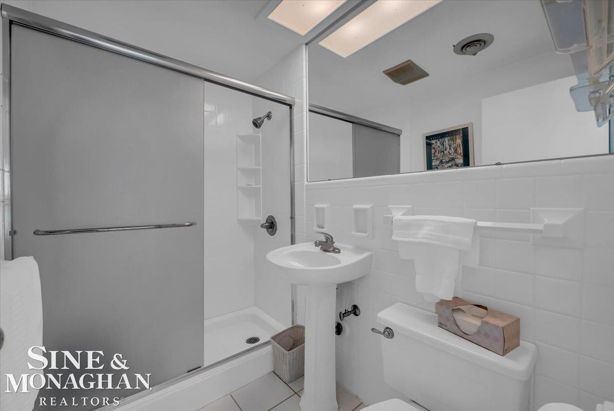 9675 S Channel Drive, MI 48028 — Photo 37