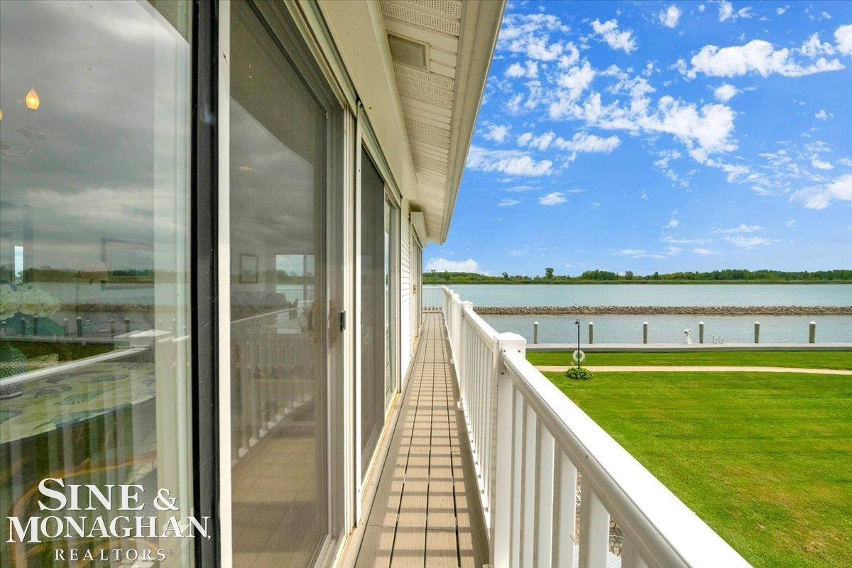 9675 S Channel Drive, MI 48028 — Photo 59