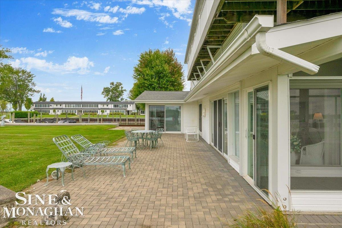 9675 S Channel Drive, MI 48028 — Photo 63