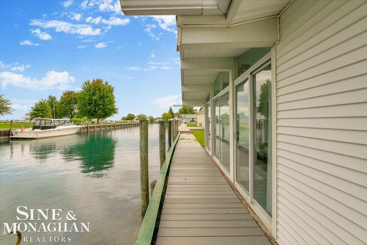 9675 S Channel Drive, MI 48028 — Photo 64