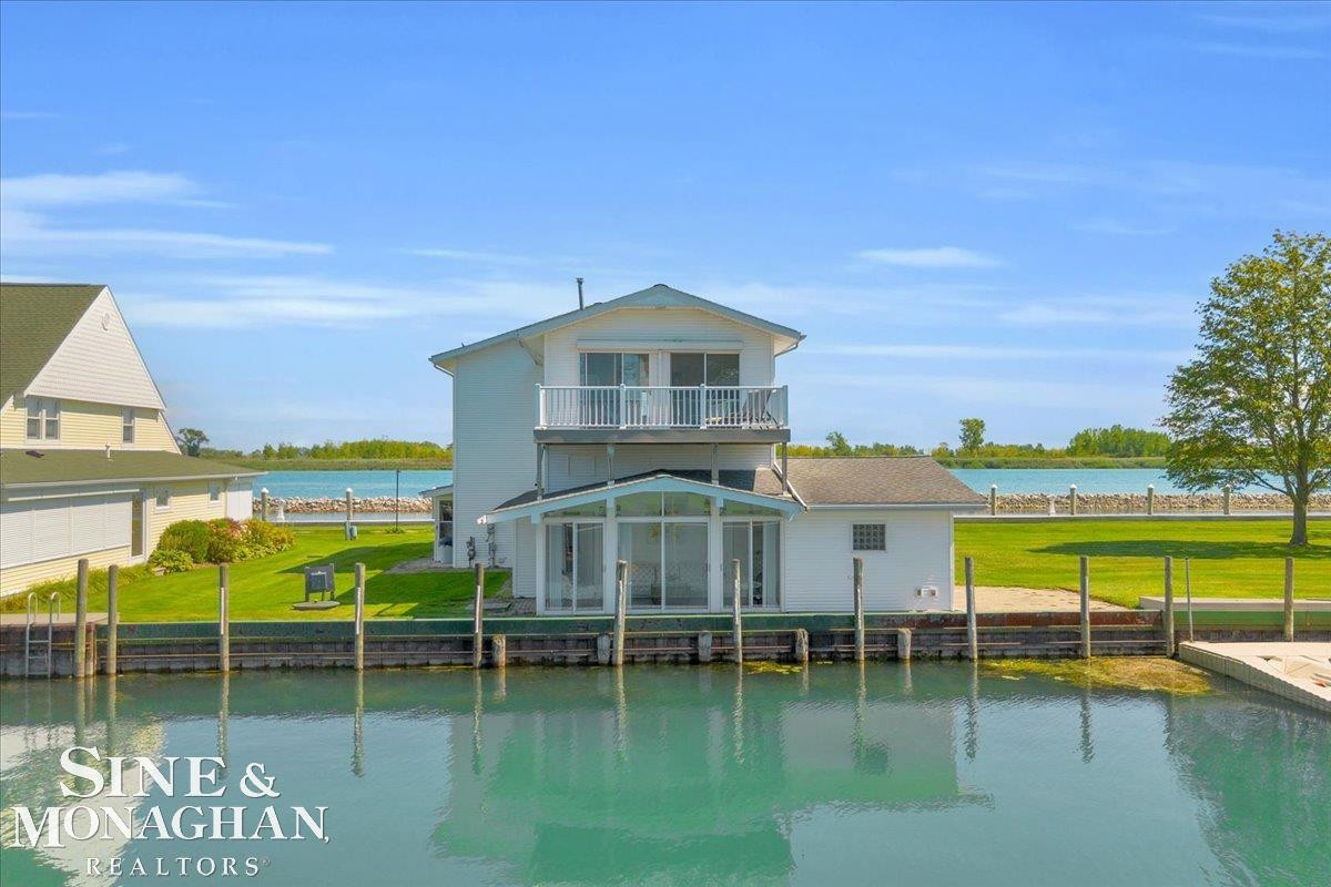 9675 S Channel Drive, MI 48028 — Photo 68