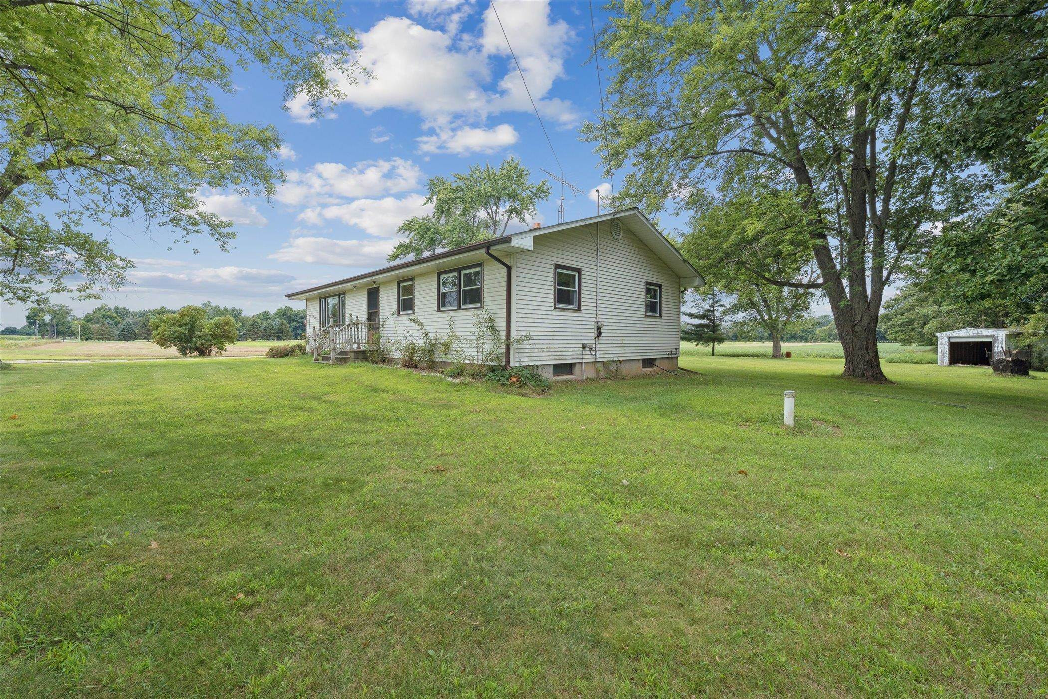 6002 S State Road, Bancroft, MI 48414 — Photo 3