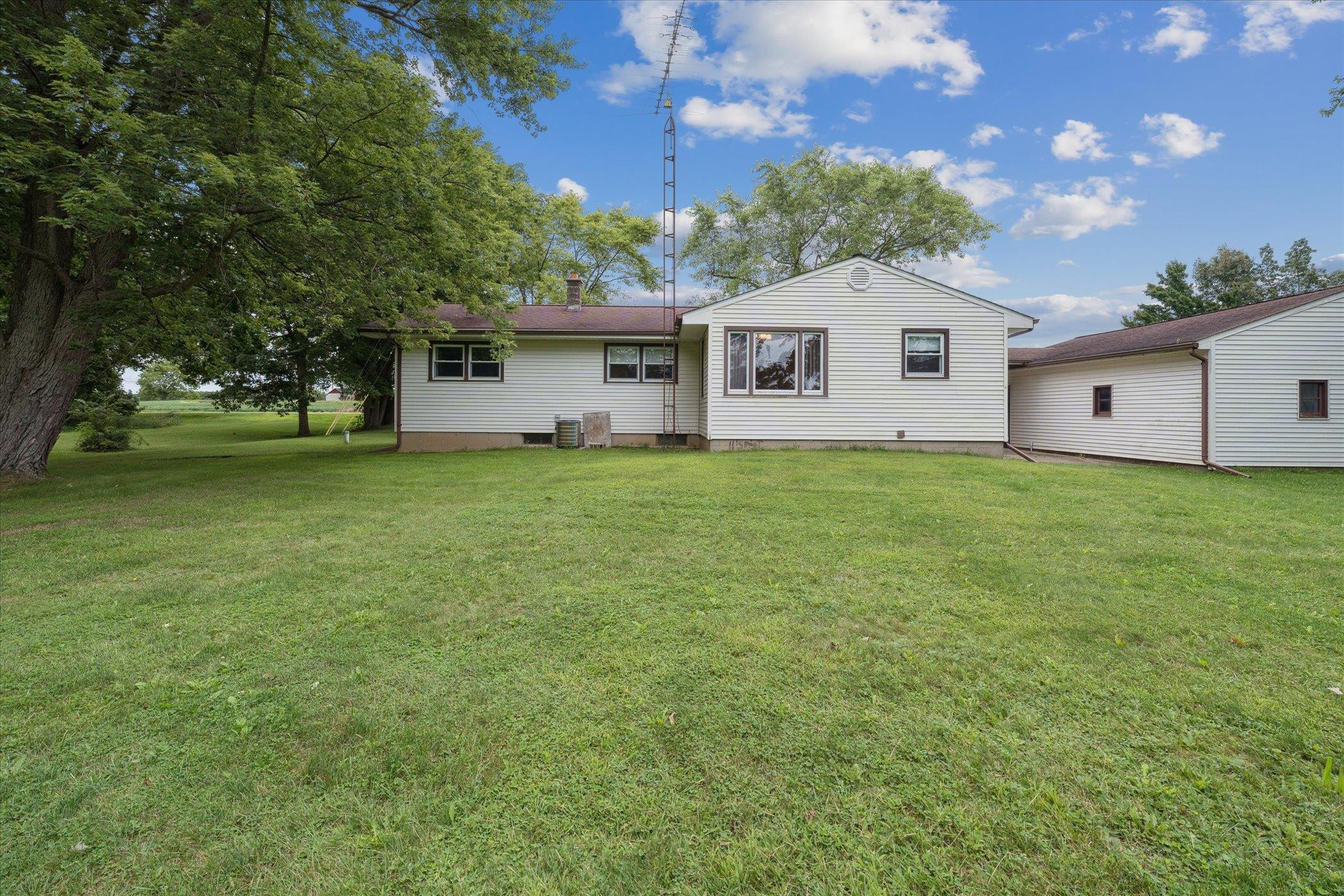 6002 S State Road, Bancroft, MI 48414 — Photo 36
