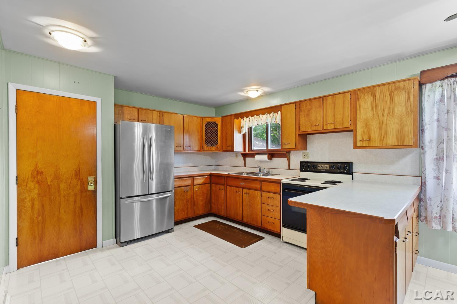 9497 Beecher Road, Clayton, MI 49235 — Photo 2