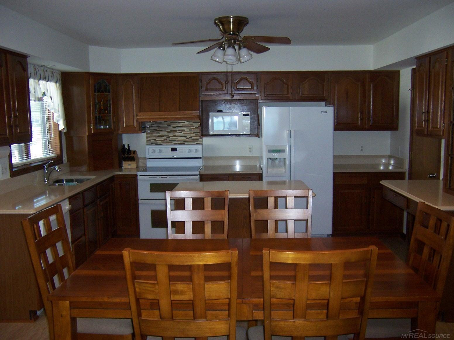 9965 Dixie Highway Road, MI — Photo 12