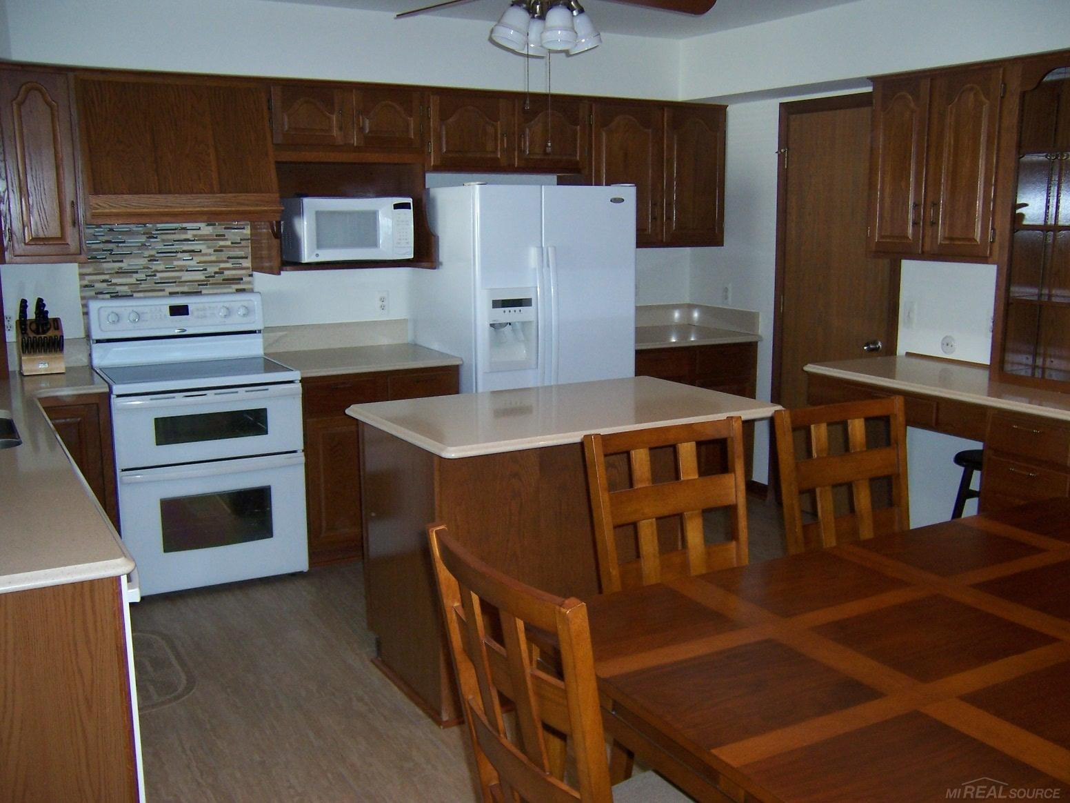 9965 Dixie Highway Road, MI — Photo 31
