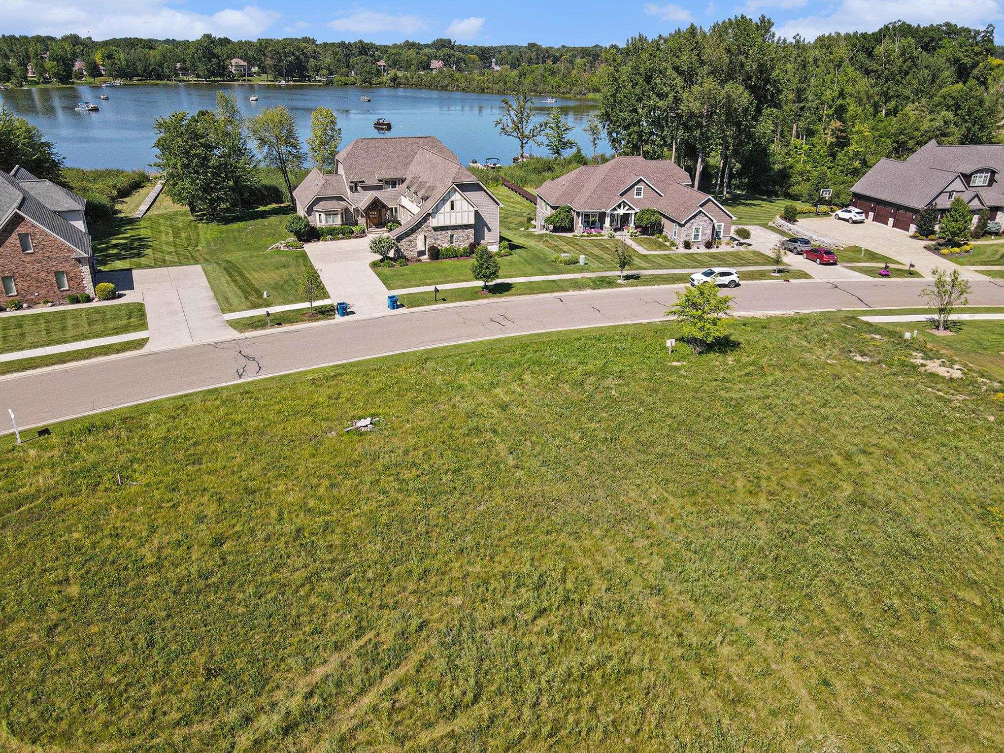 4311 McCormick Drive, Linden, MI 48451 — Photo 2
