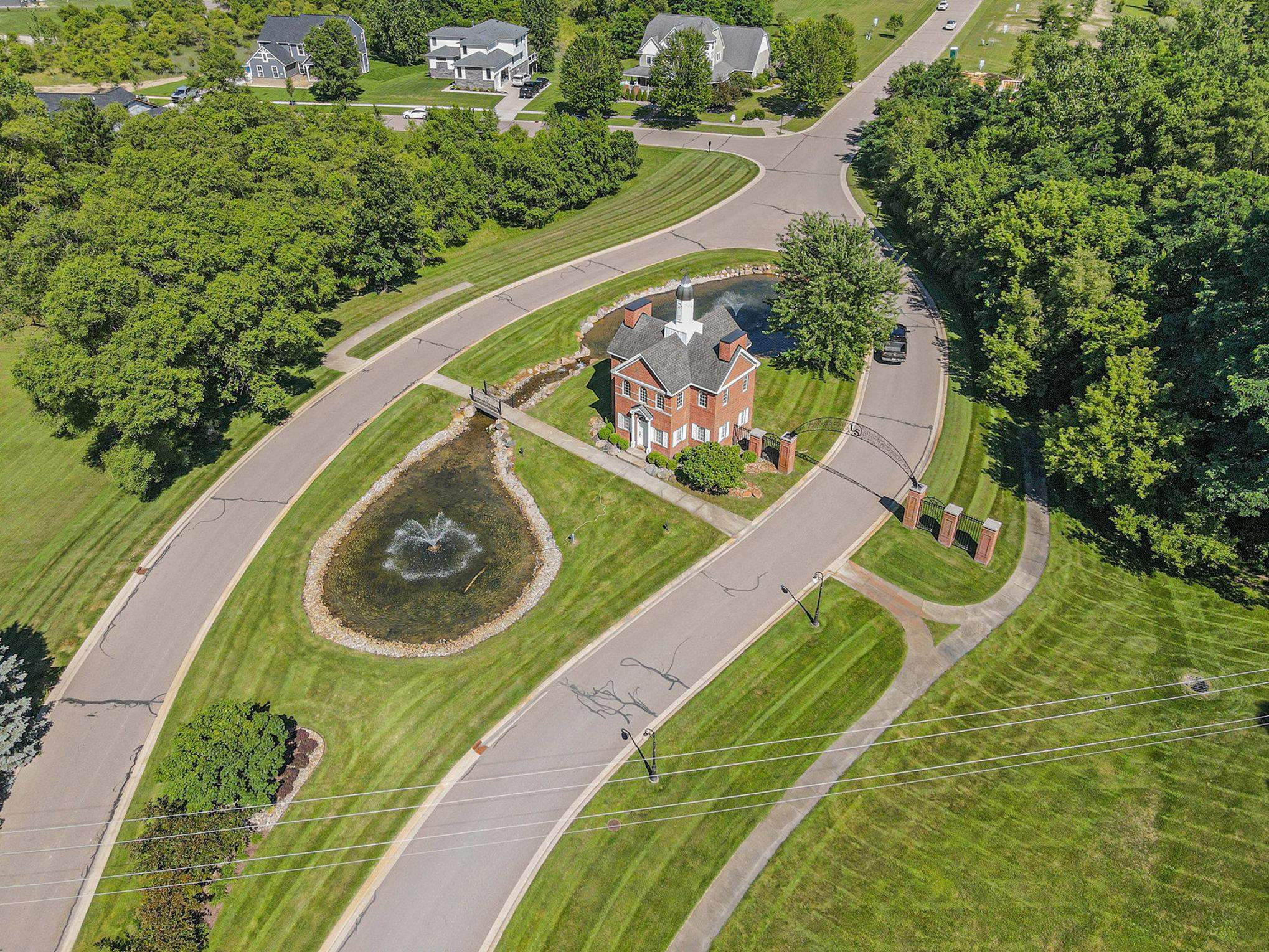 4311 McCormick Drive, Linden, MI 48451 — Photo 8