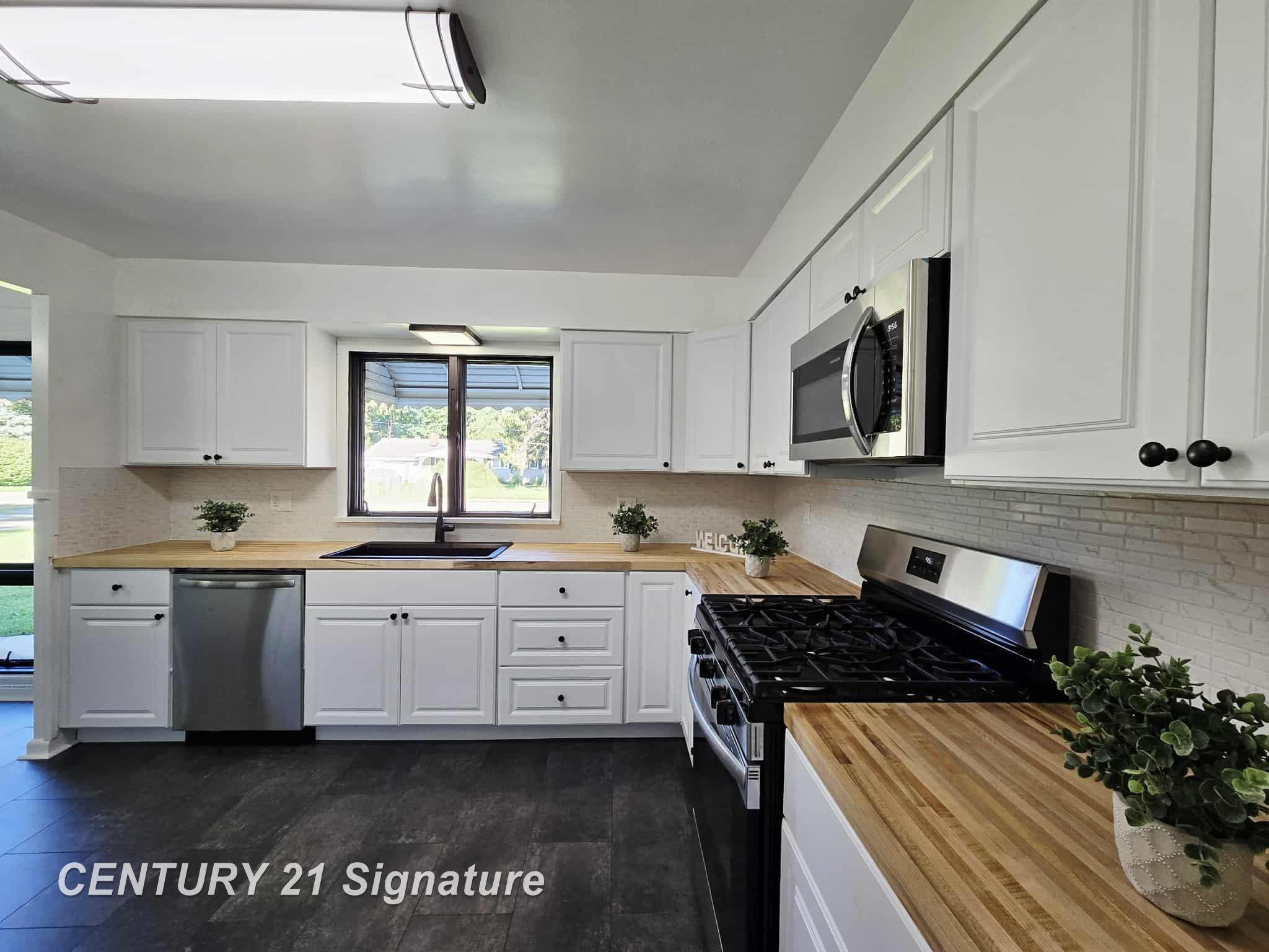 4310 Tommy Armour Drive, Flint, MI 48506 — Photo 3