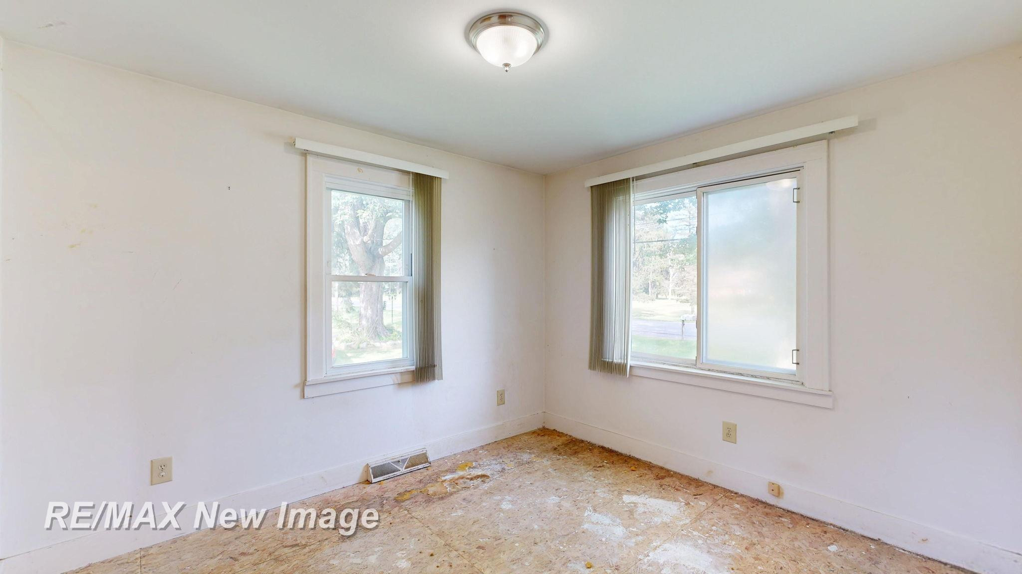6160 Sheridan Avenue, Saginaw, MI 48601 — Photo 11