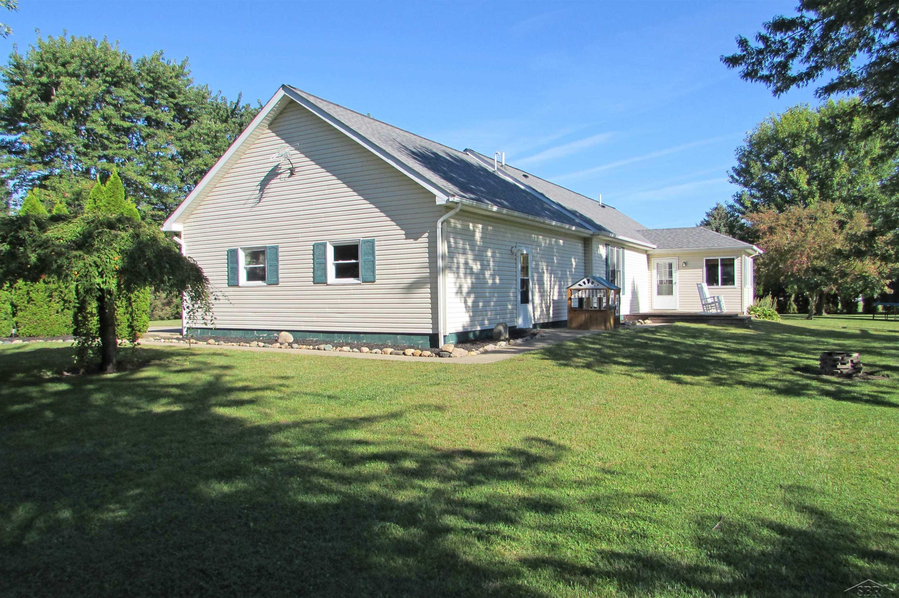 19061 S Raucholz Road, Oakley, MI 48649 — Photo 9