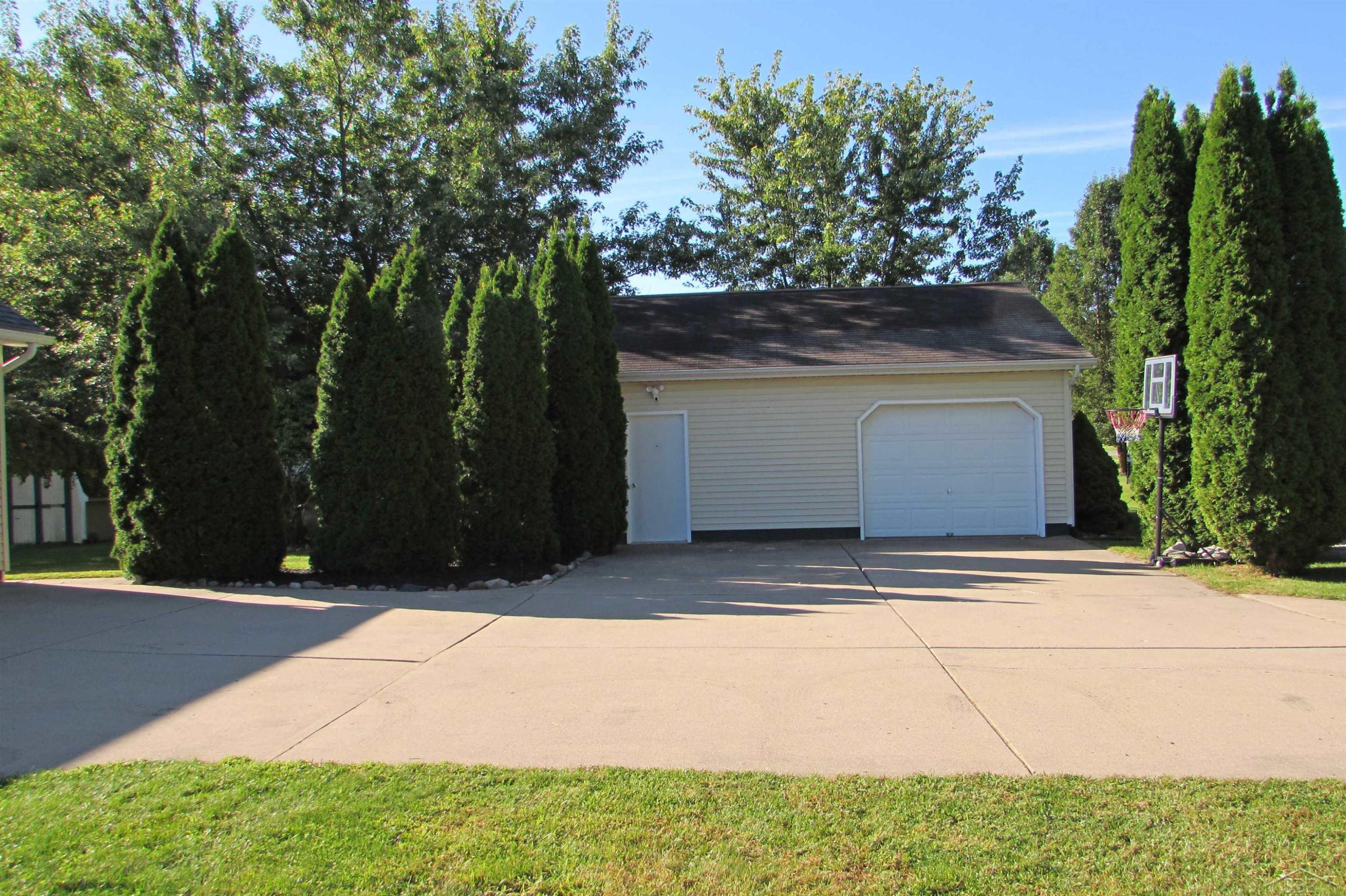 19061 S Raucholz Road, Oakley, MI 48649 — Photo 12