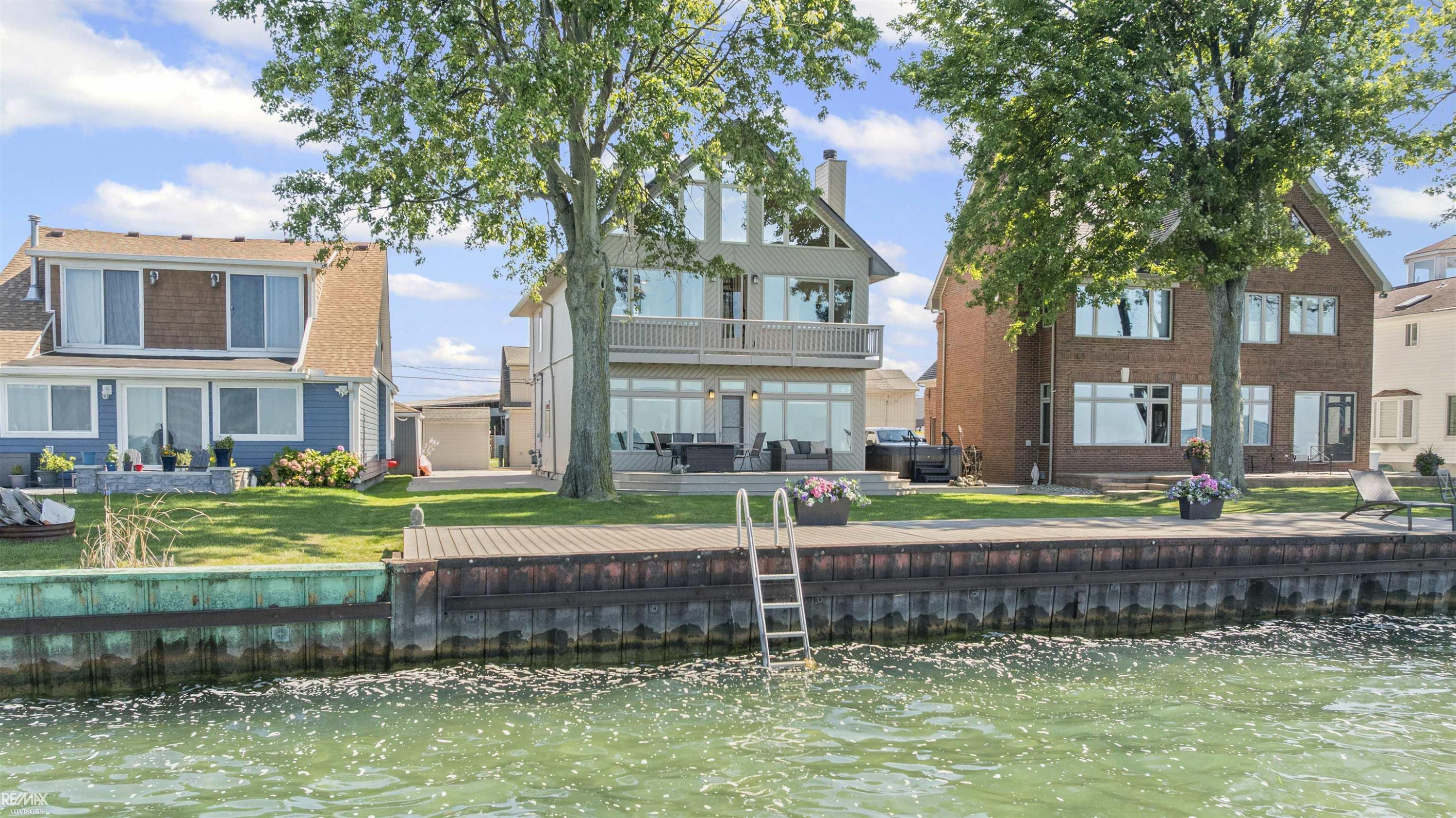 8228 Long Island Court, MI — Photo 5