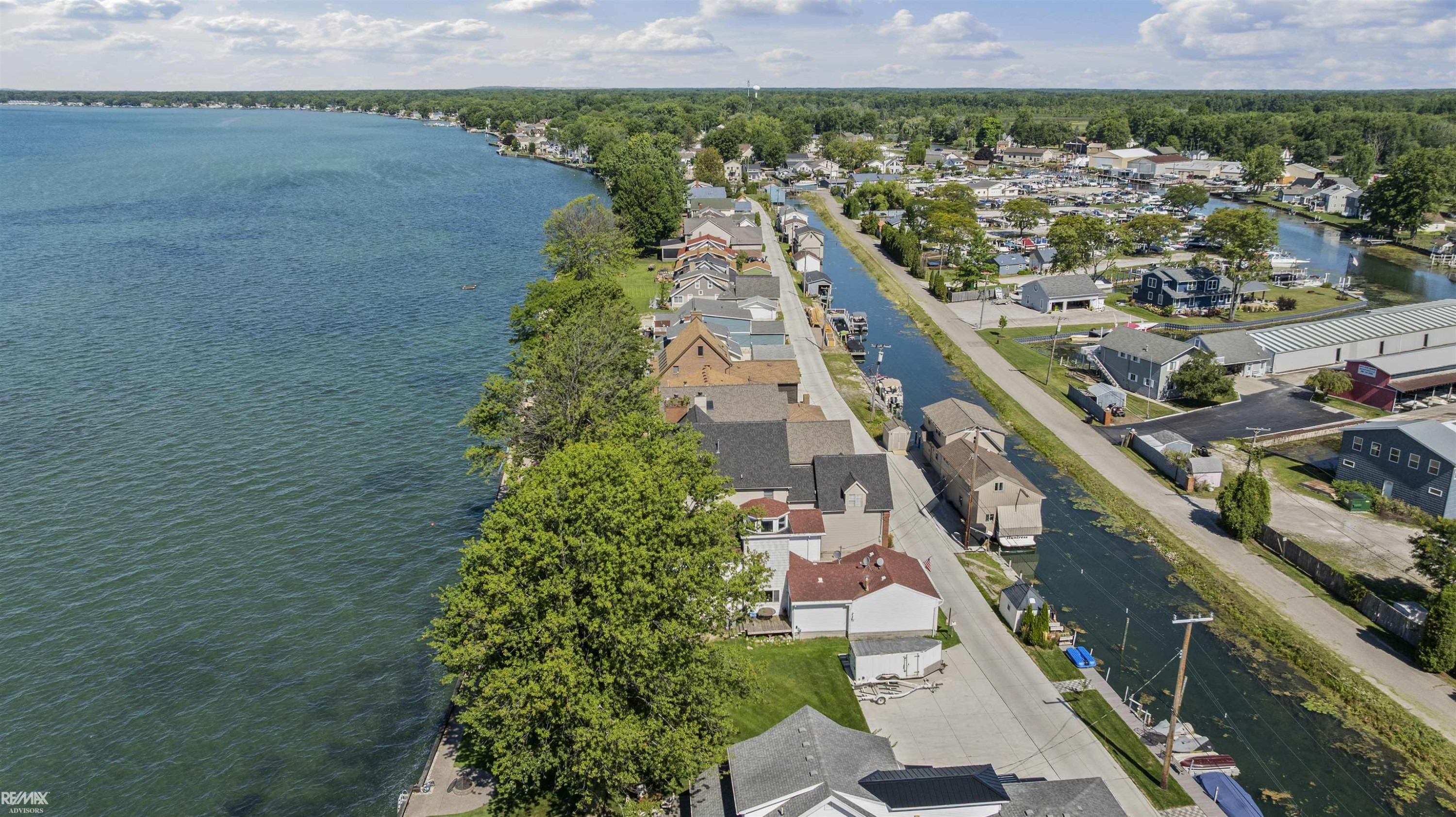 8228 Long Island Court, MI — Photo 10