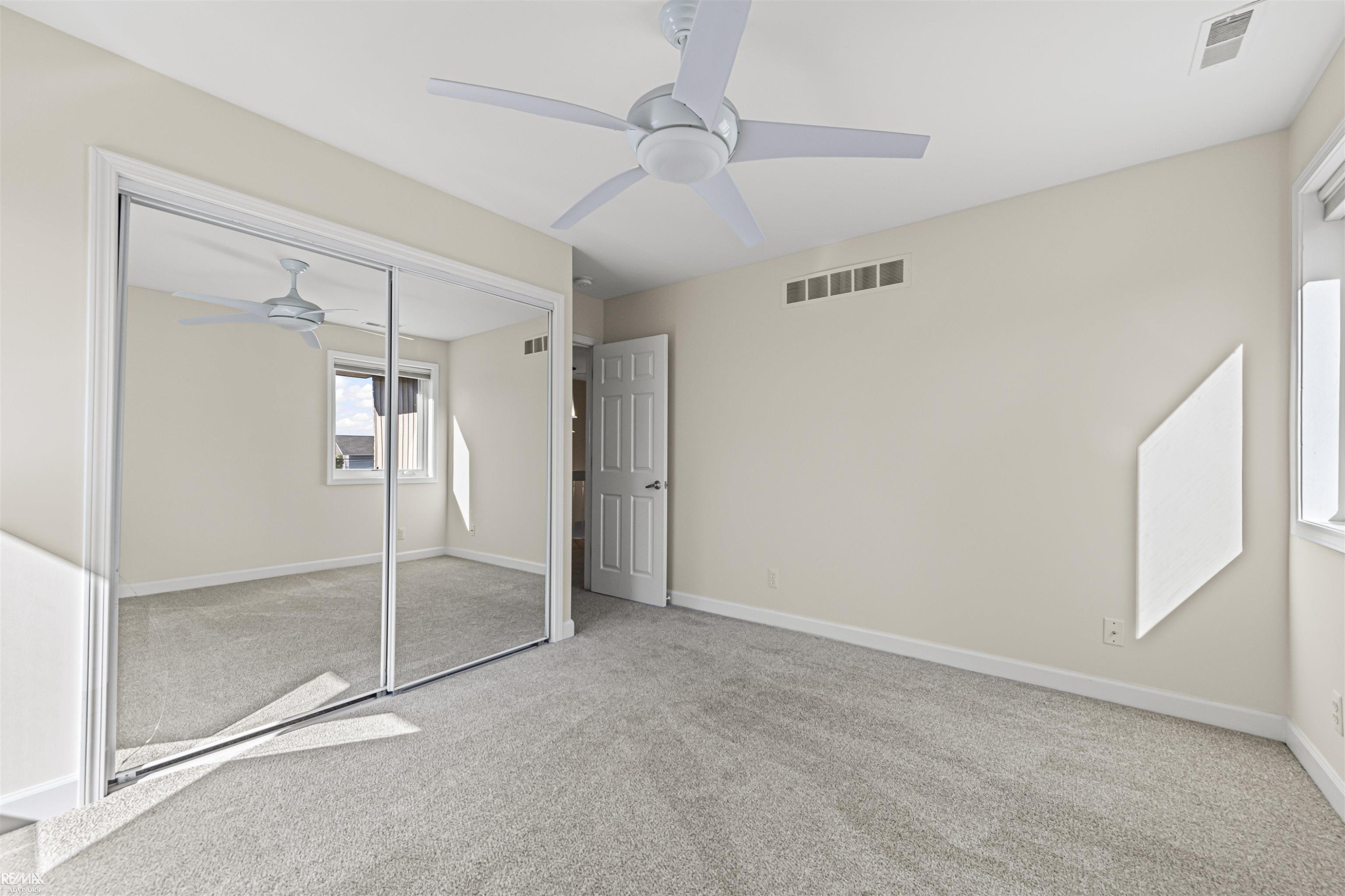 8228 Long Island Court, MI — Photo 44