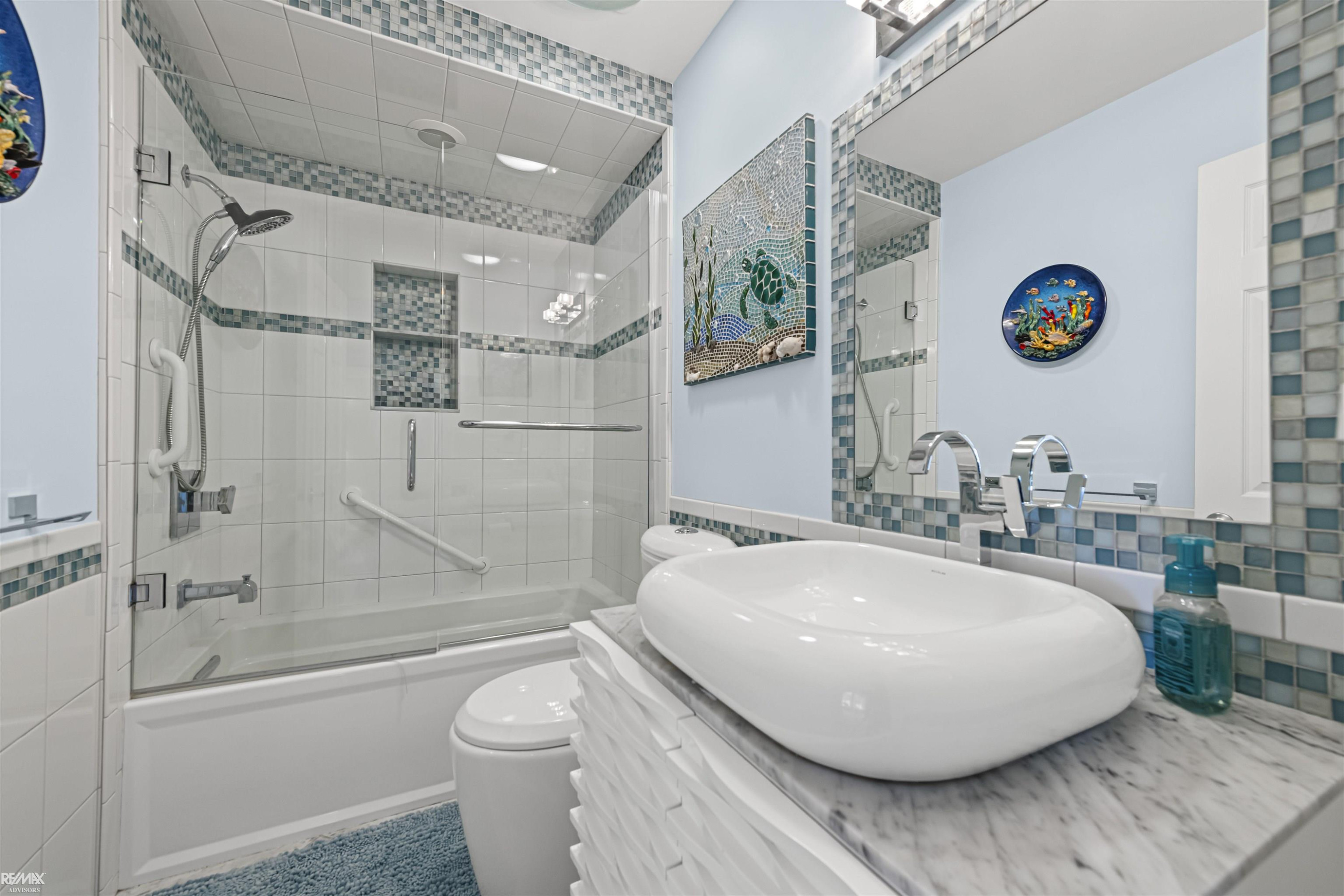 8228 Long Island Court, MI — Photo 47