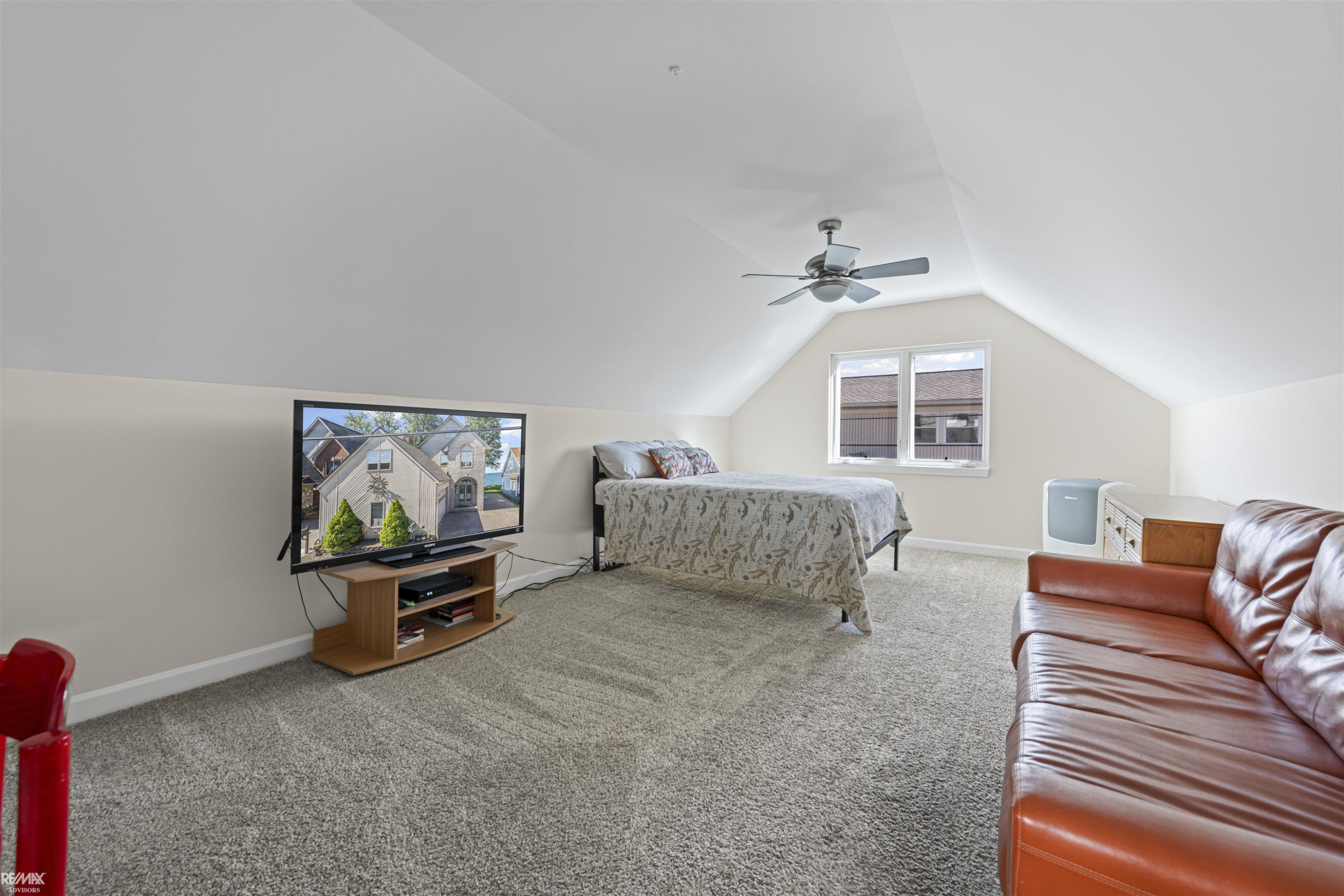 8228 Long Island Court, MI — Photo 48
