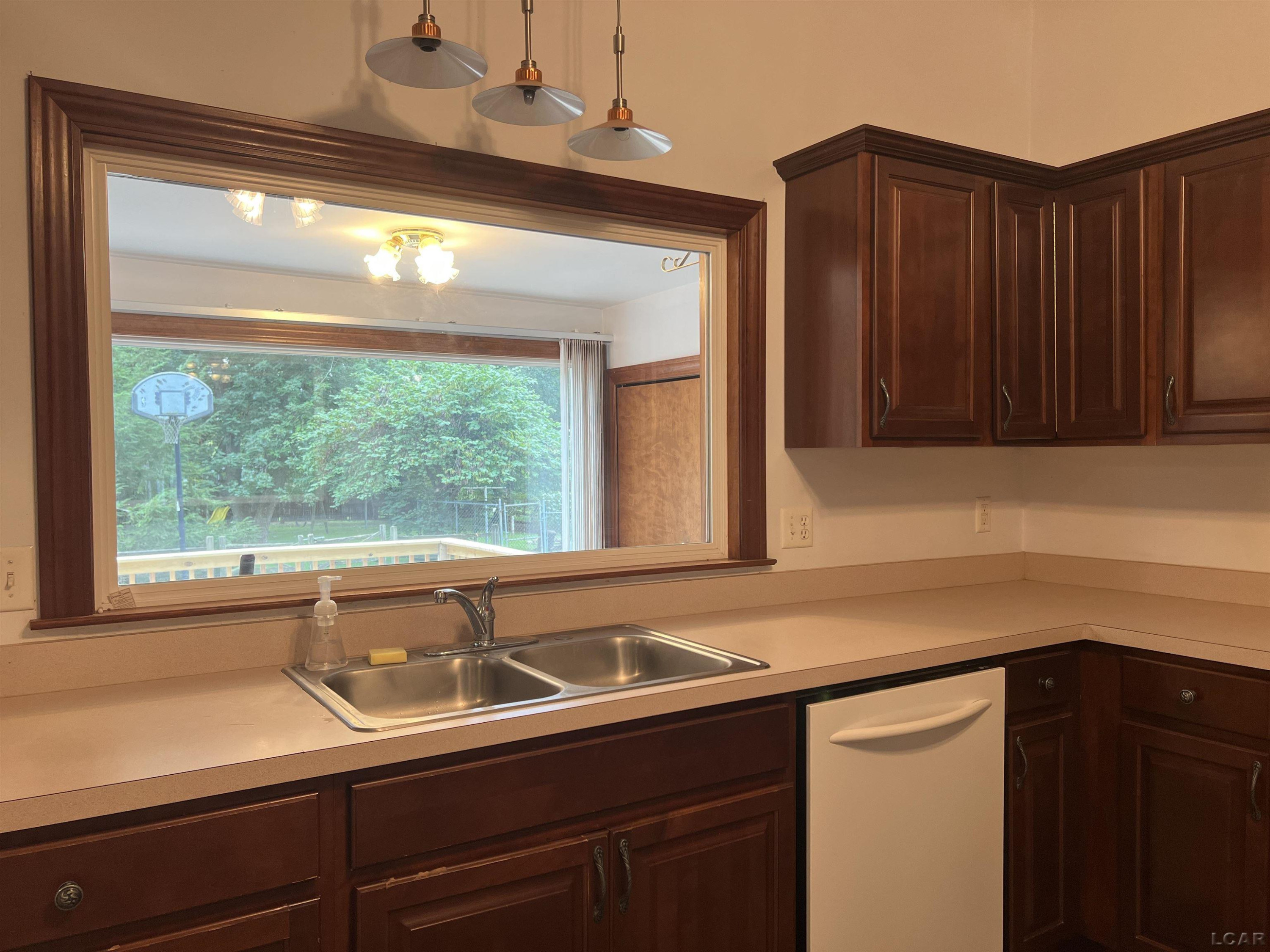 6988 Green Highway, Tecumseh, MI 49286 — Photo 12