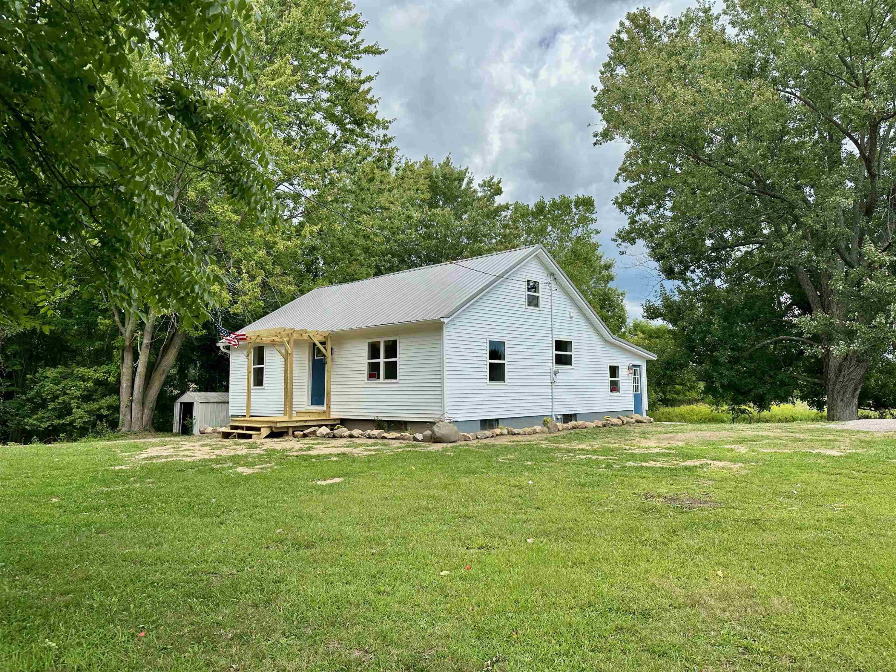 14979 Fowler Road, Chesaning, MI 48616 — front exterior