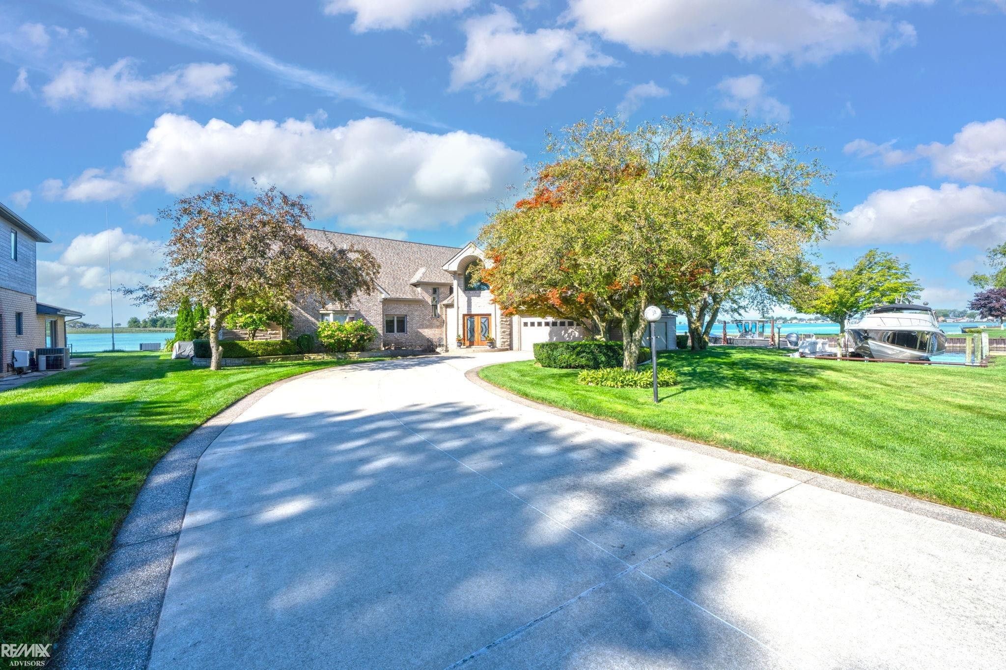 7418 Aqua Isle Drive, Algonac, MI 48001 — Photo 3
