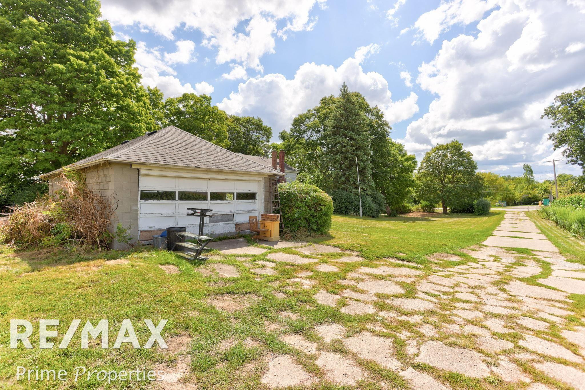 6267 Junction Road, Bridgeport, MI 48722 — Photo 46