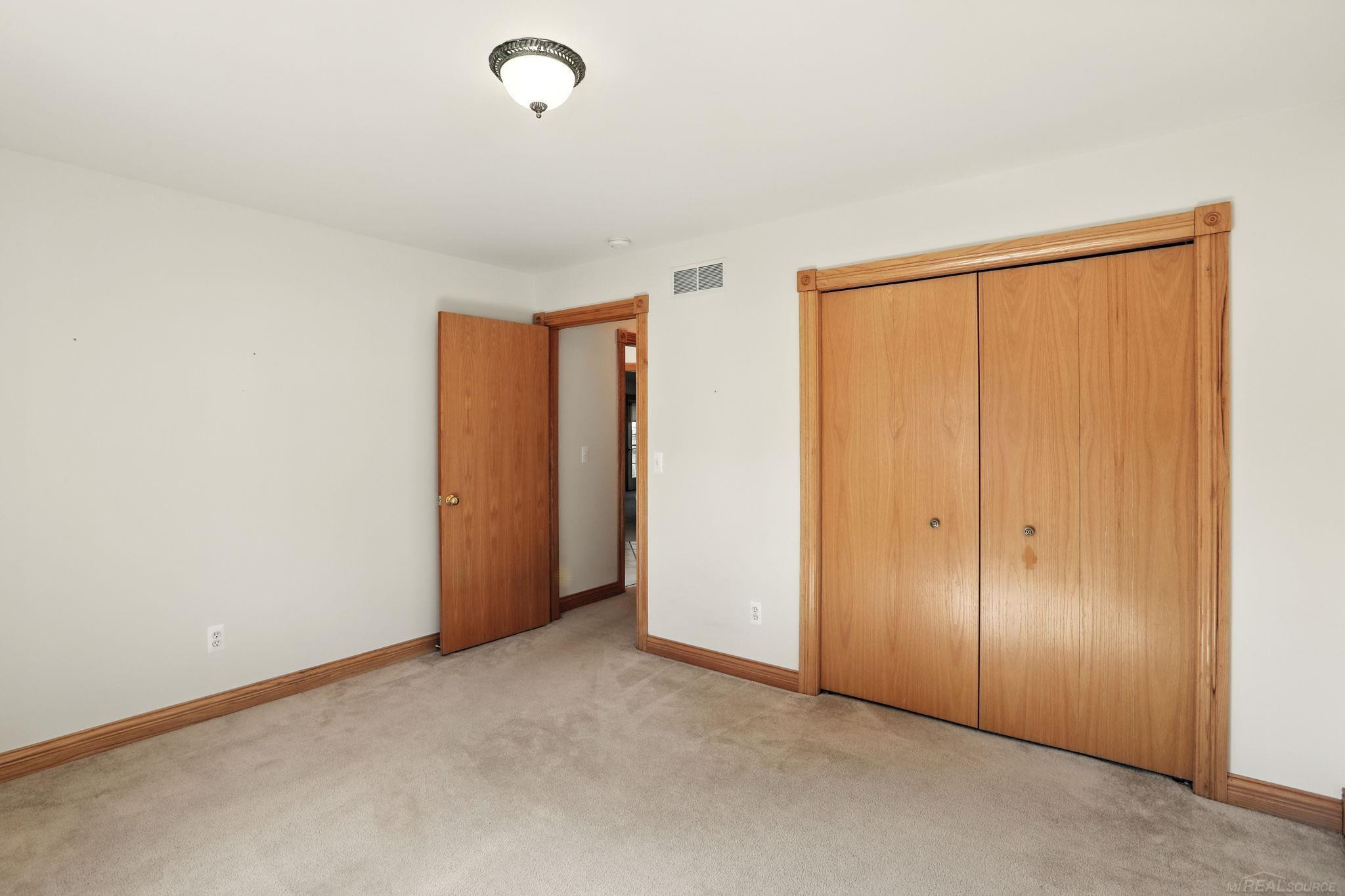 67649 Samuel Court, Richmond, MI 48062 — Photo 12