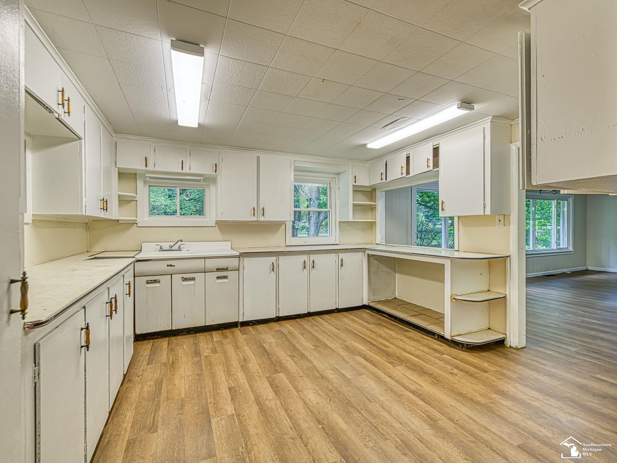 8706 Abbey Road, Jackson, MI 49201 — Photo 6