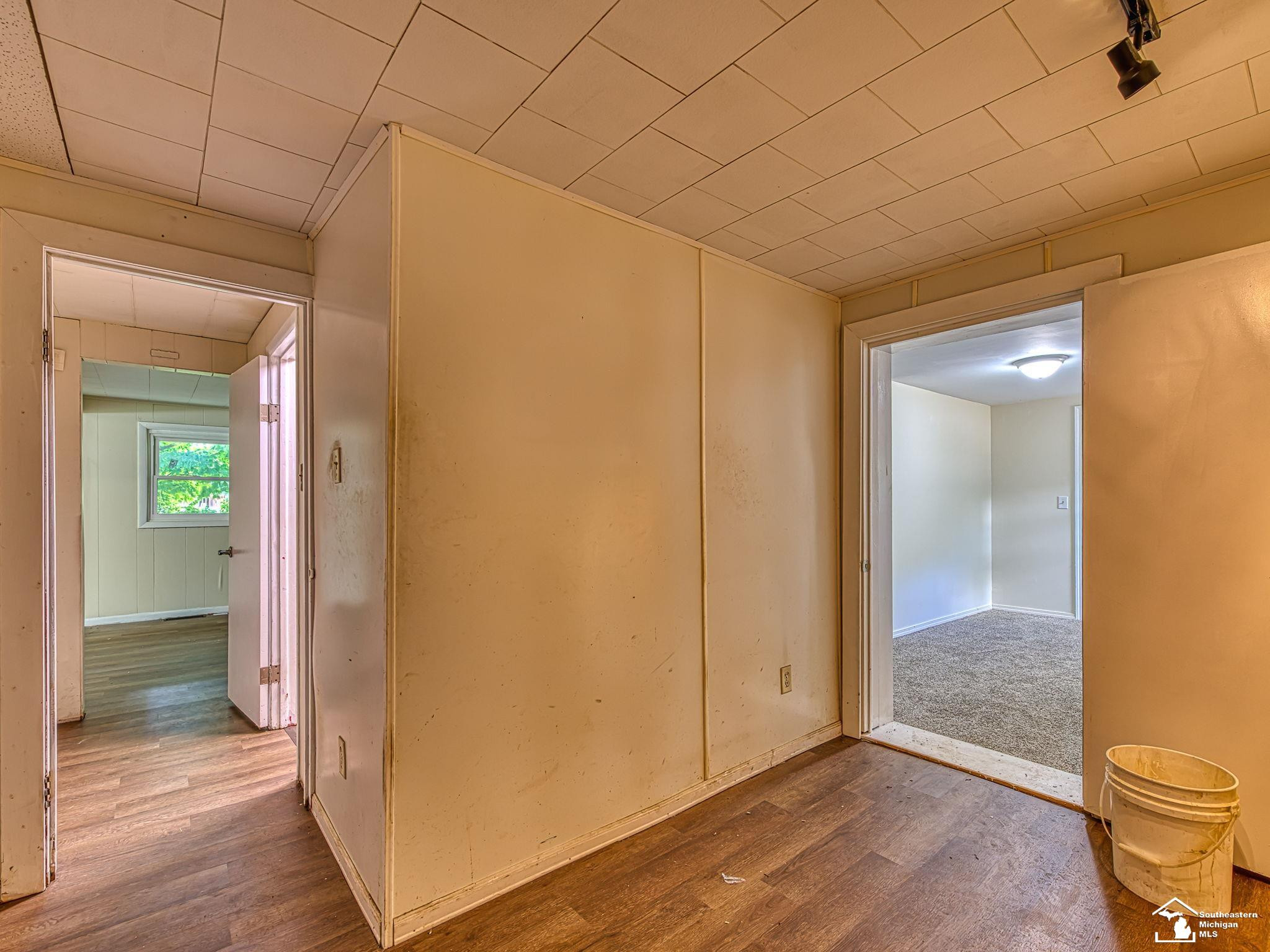 8706 Abbey Road, Jackson, MI 49201 — Photo 18