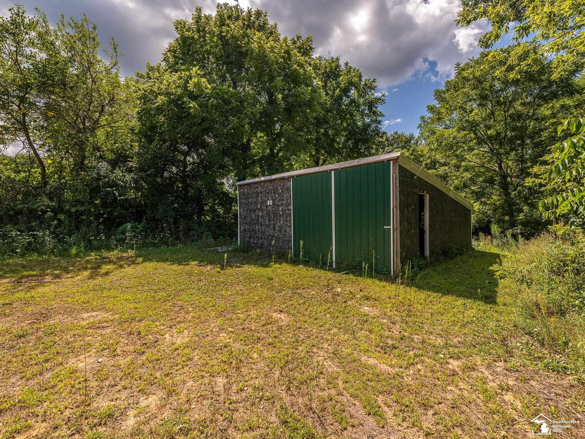 8706 Abbey Road, Jackson, MI 49201 — Photo 34