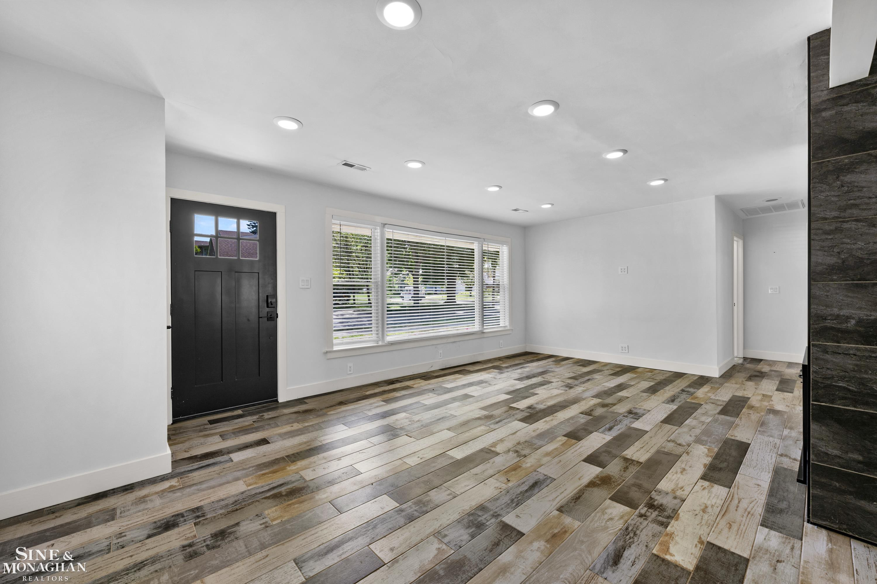 343 Beaupre Avenue, Grosse Pointe Farms, MI 48236 — Photo 8