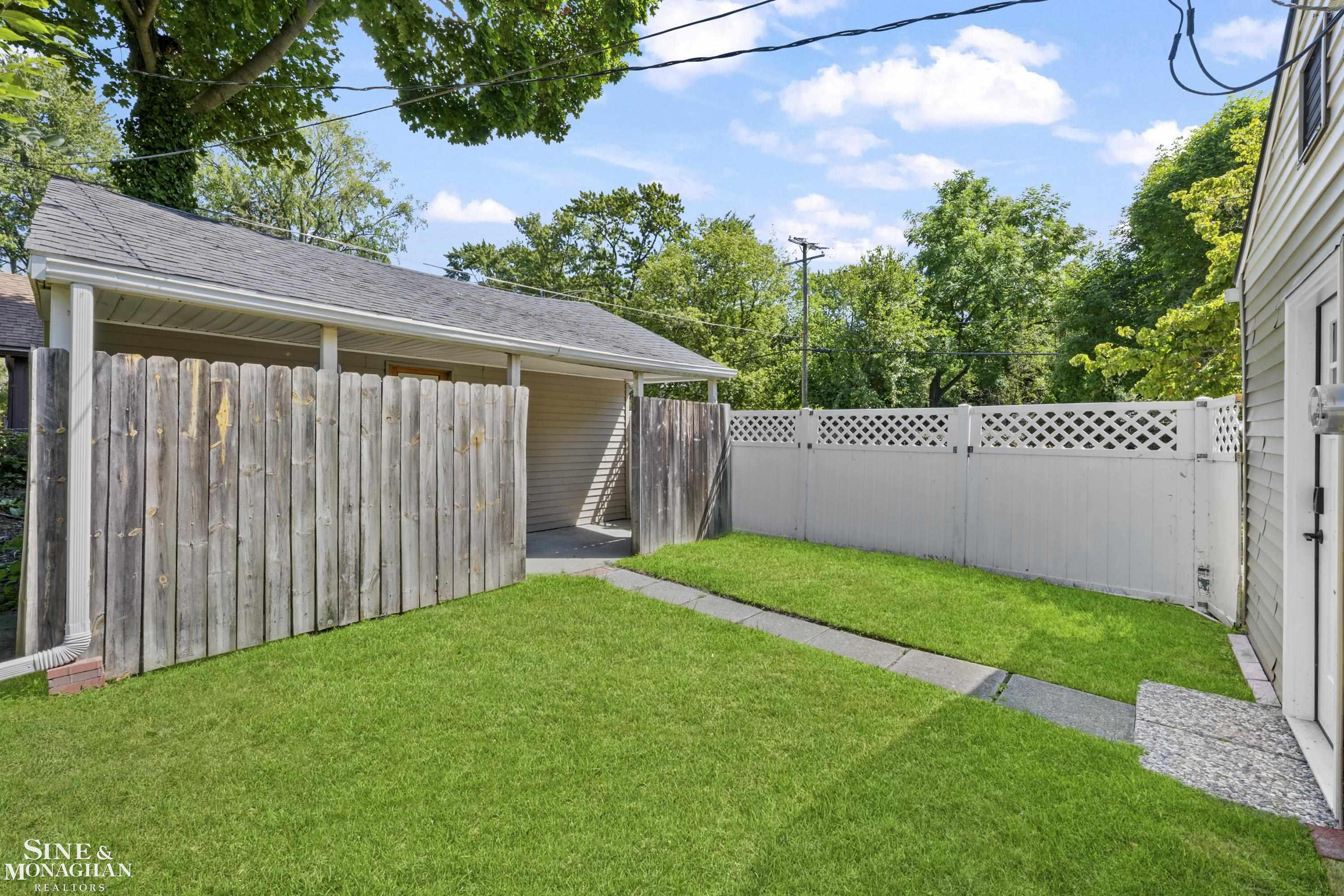 343 Beaupre Avenue, Grosse Pointe Farms, MI 48236 — Photo 36