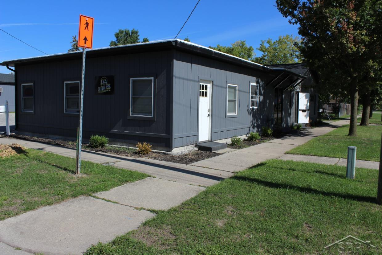 512 Germania Avenue, Bay City, MI 48706 — Photo 2