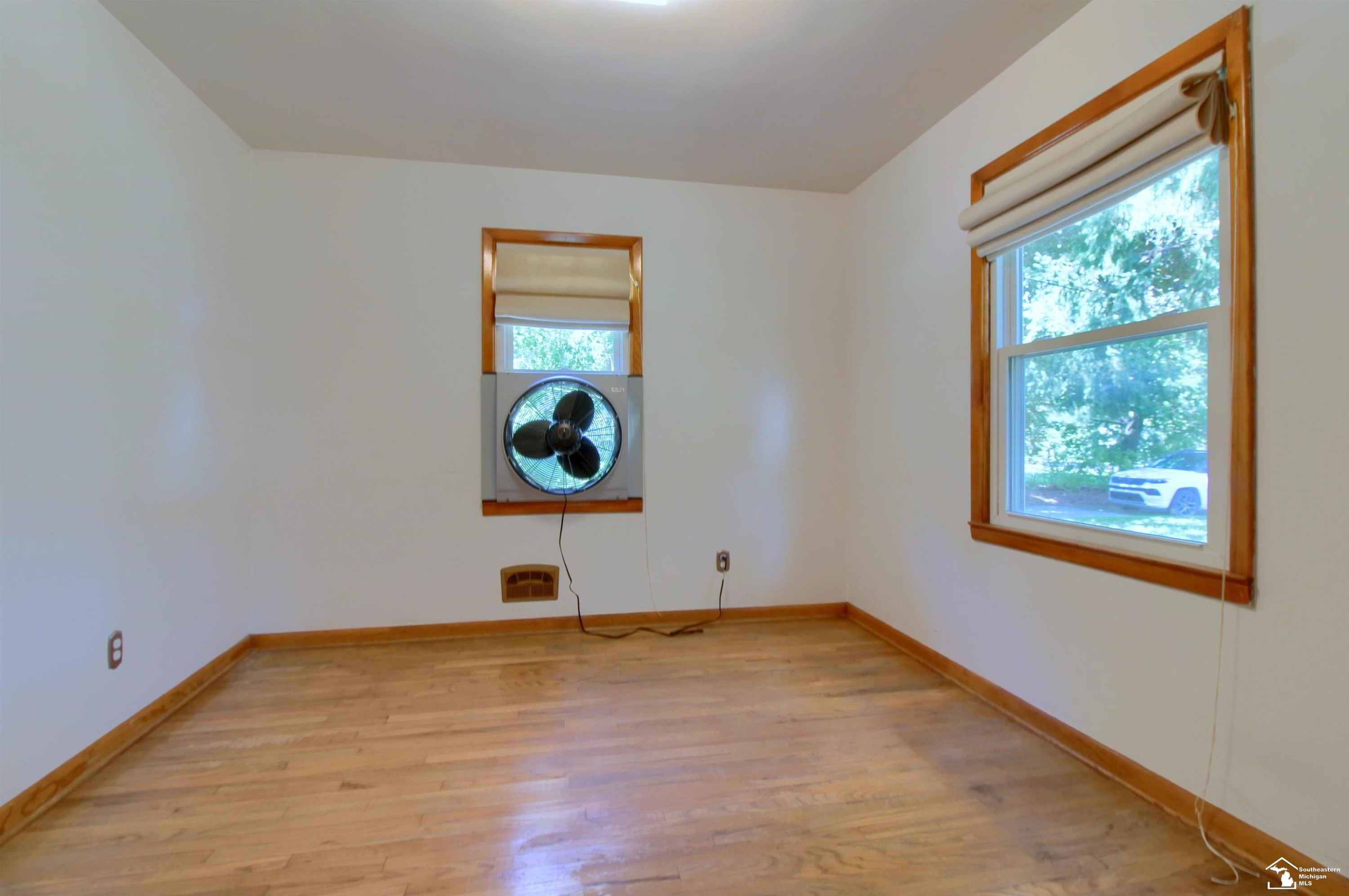 3039 N Prospect Road, Ypsilanti, MI 48198 — Photo 11