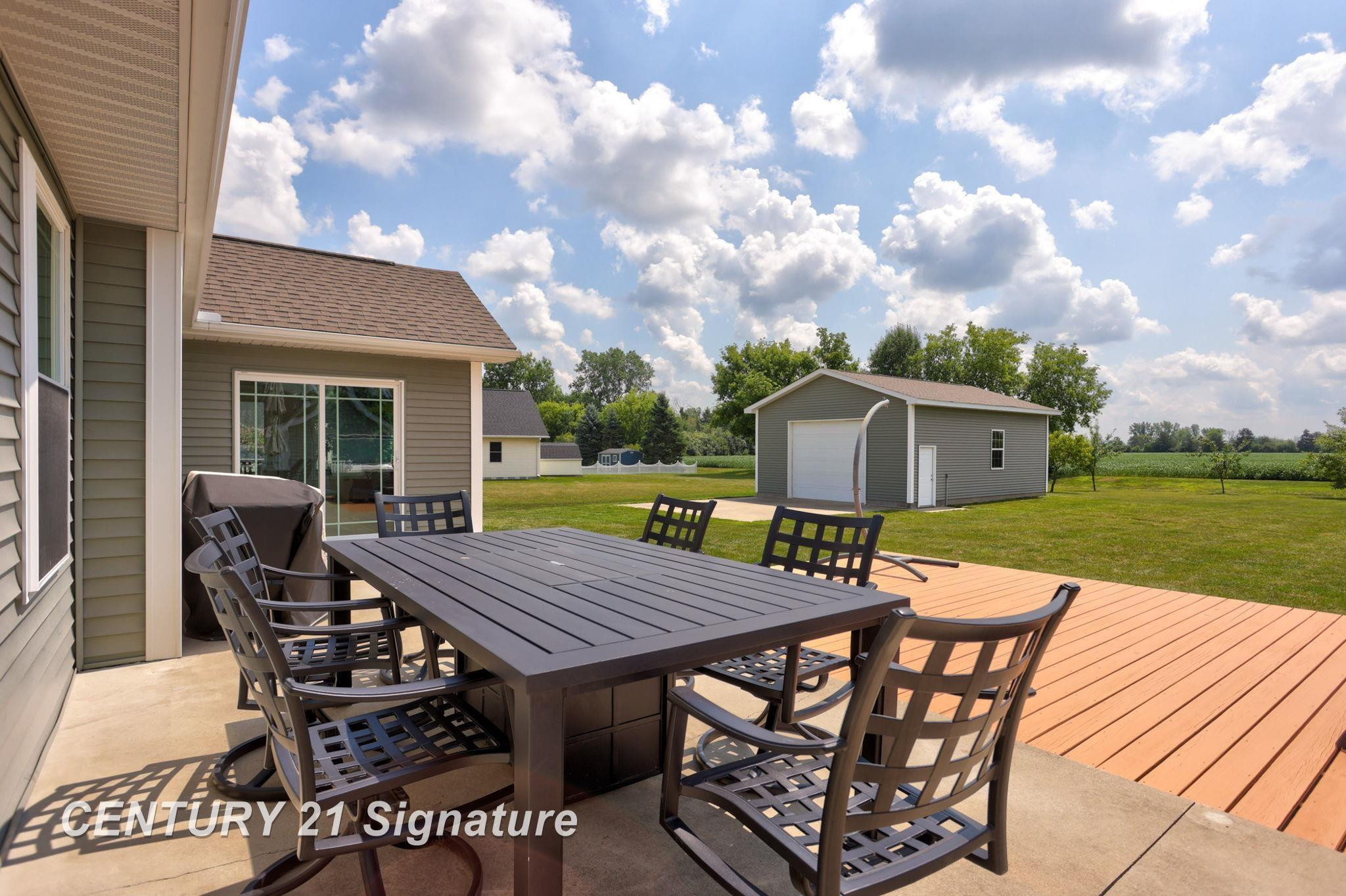 1929 Carter Ridge Court, Auburn, MI 48611 — Photo 13