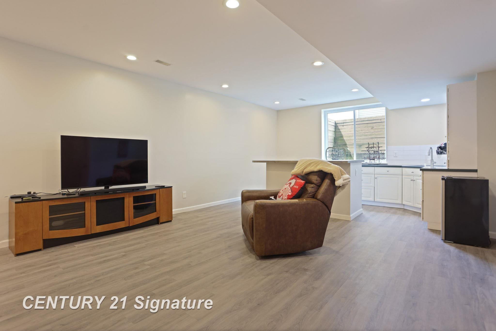 1929 Carter Ridge Court, Auburn, MI 48611 — Photo 22